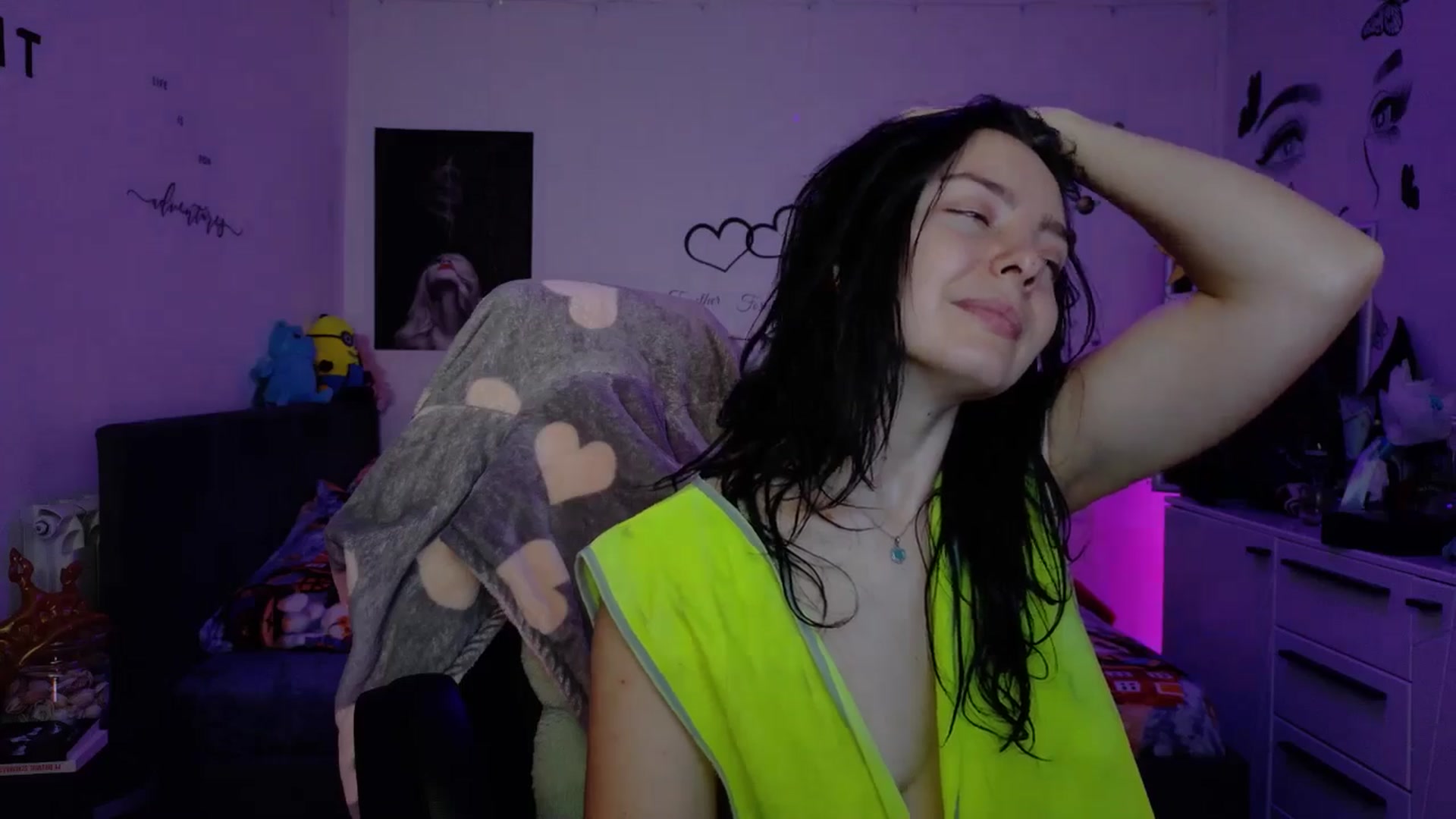 Gallery image thumbnail from YreneA's myfreecams stream on, 12/28/2025, 07:52 image 11 of 20