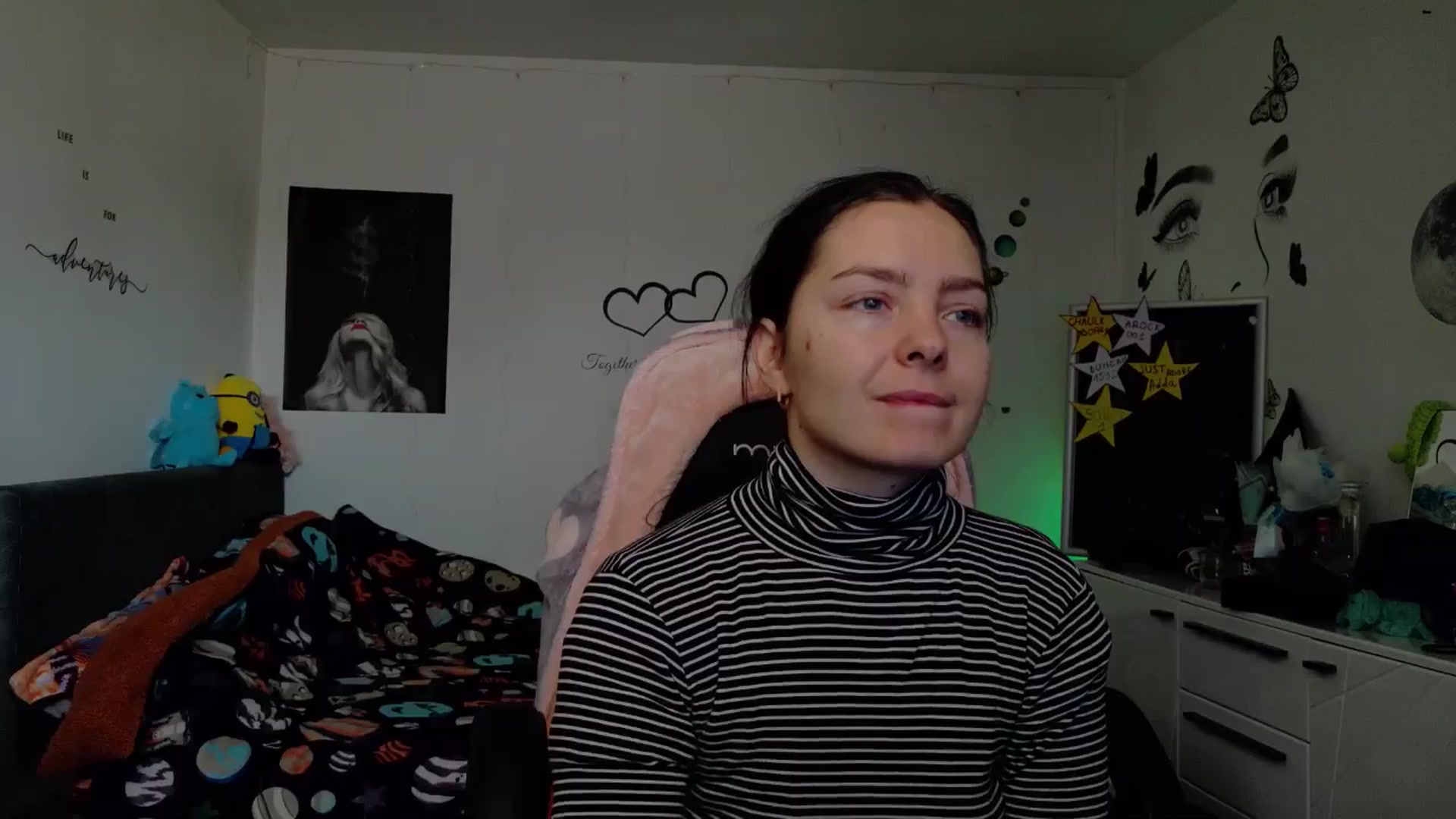 Gallery image thumbnail from YreneA's myfreecams stream on, 12/30/2025, 08:05 image 9 of 20