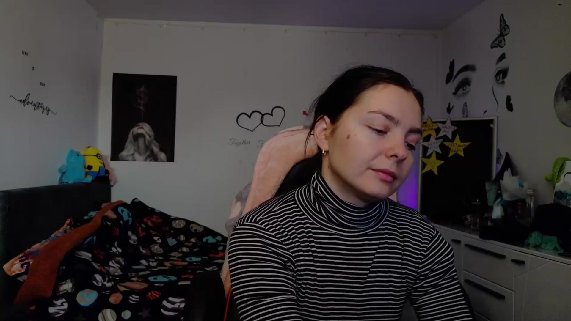 Gallery image thumbnail from YreneA's myfreecams stream on, 12/30/2025, 08:05 image 2 of 20