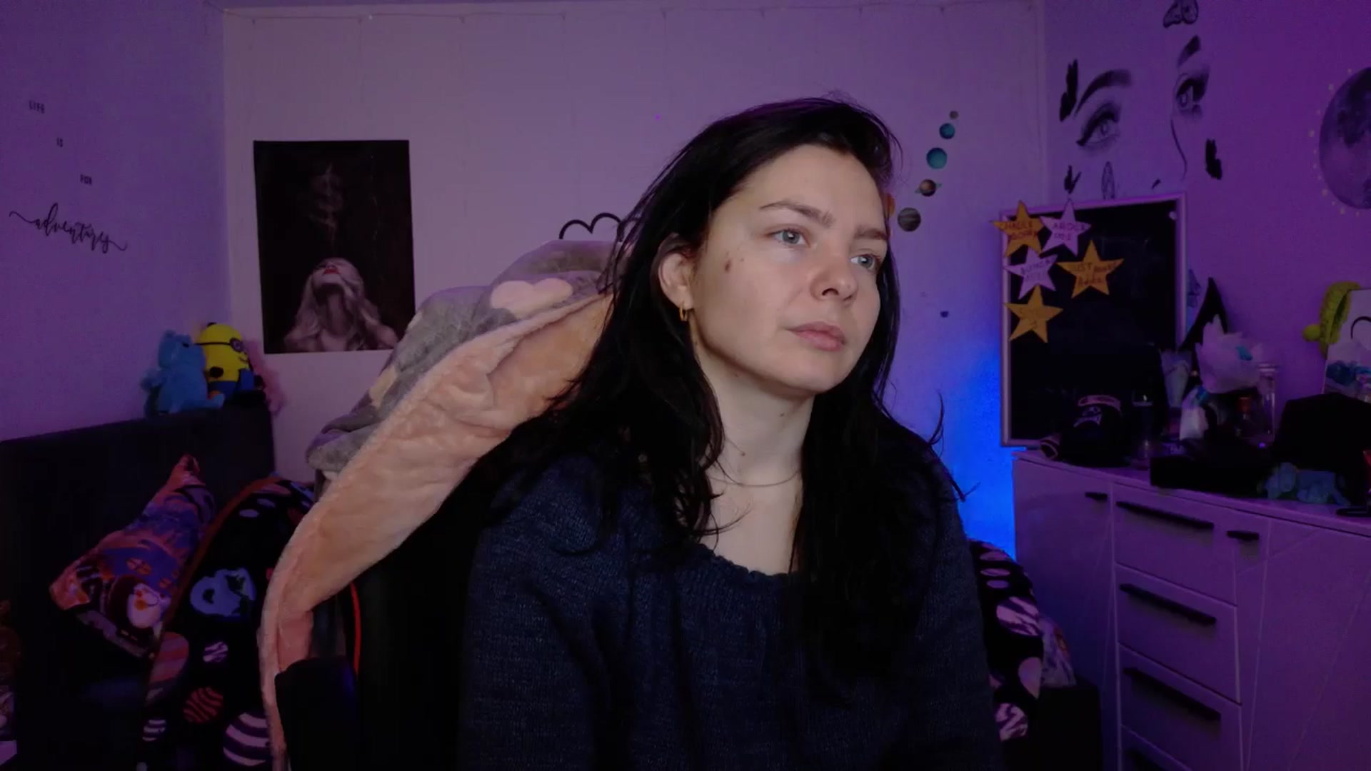 Gallery image thumbnail from YreneA's myfreecams stream on, 12/31/2025, 06:56 image 13 of 20