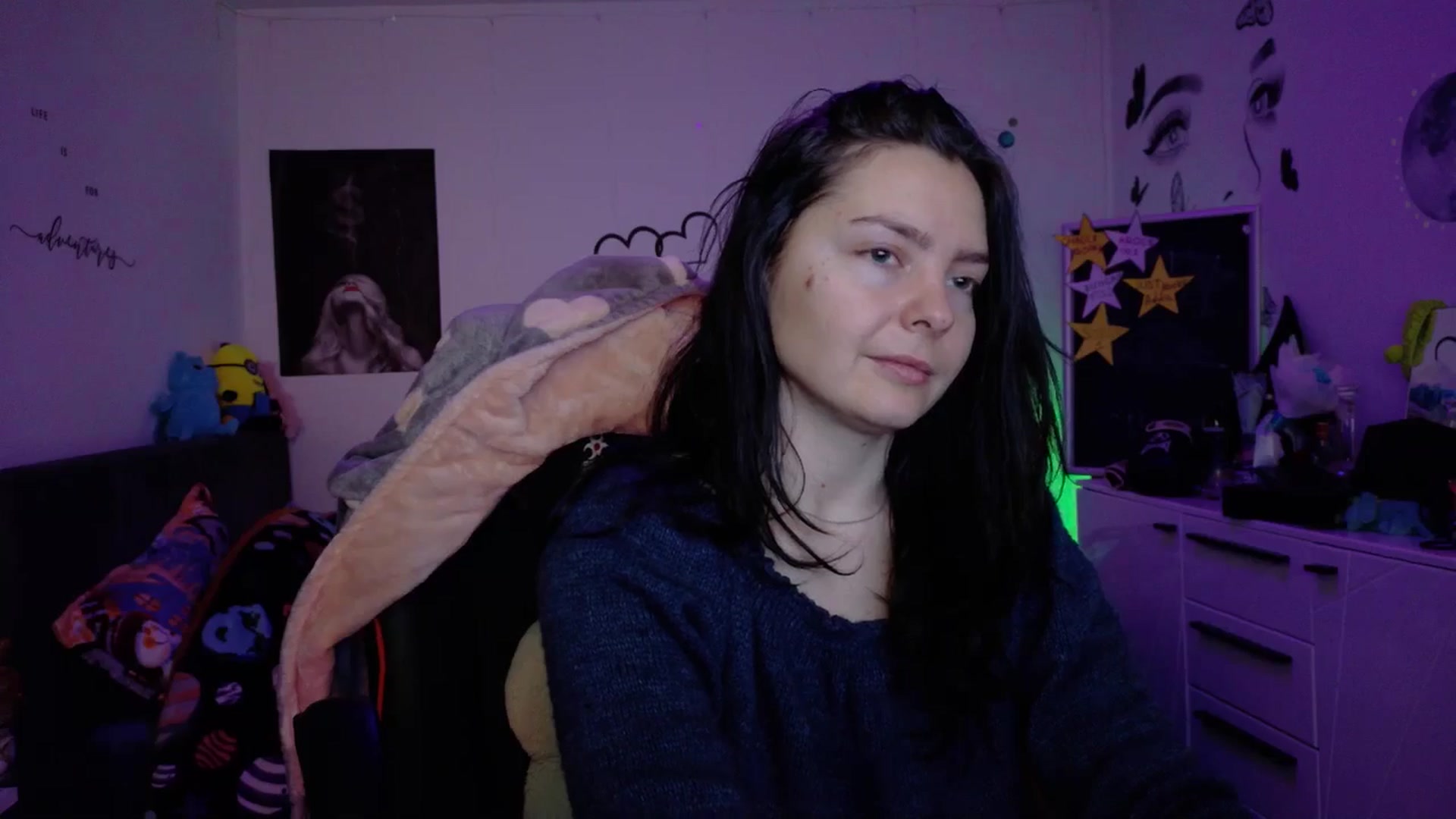 Gallery image thumbnail from YreneA's myfreecams stream on, 12/31/2025, 06:56 image 7 of 20