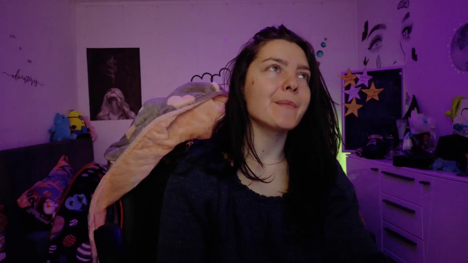 Gallery image thumbnail from YreneA's myfreecams stream on, 12/31/2025, 06:56 image 6 of 20