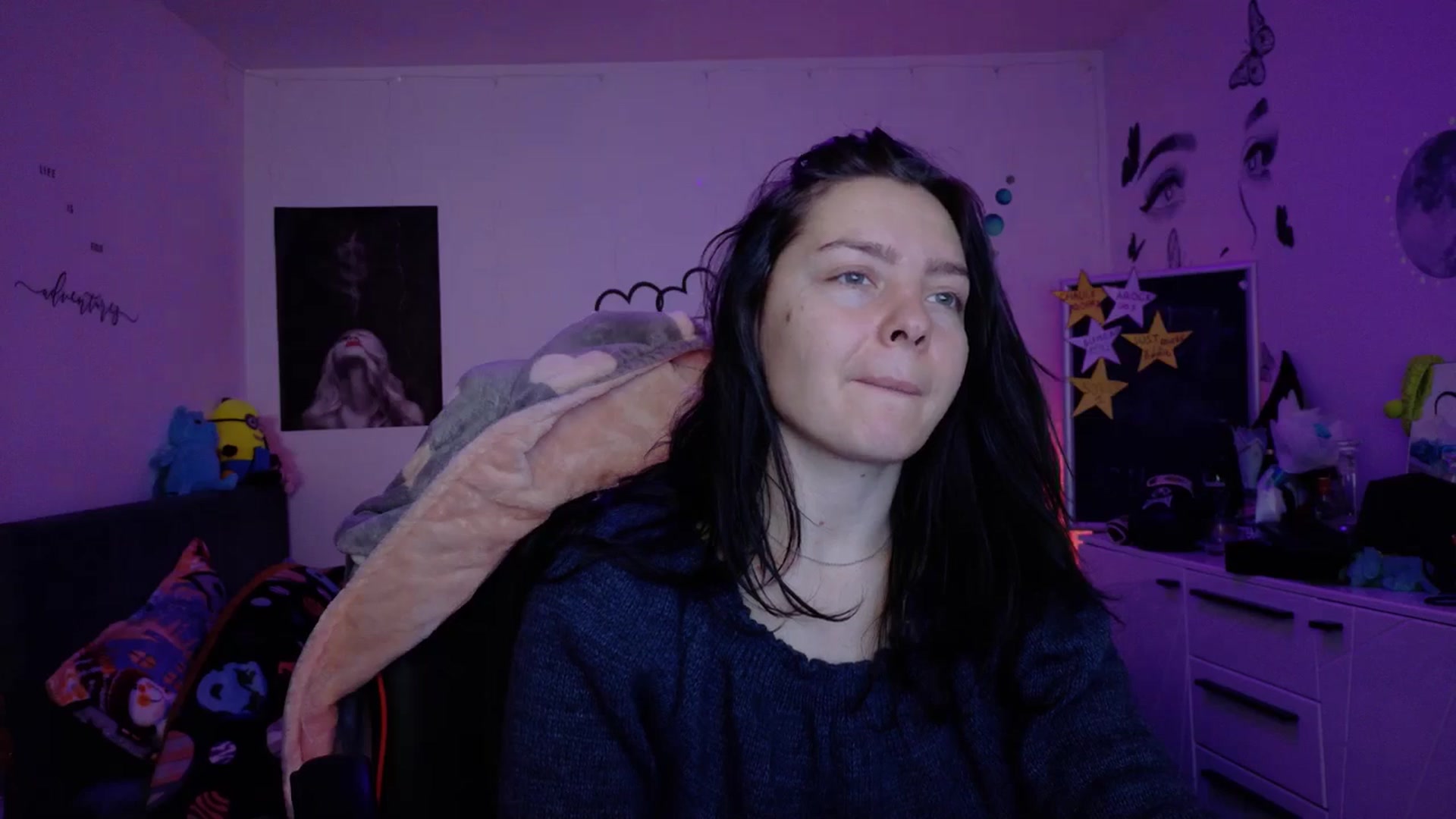 Gallery image thumbnail from YreneA's myfreecams stream on, 12/31/2025, 06:56 image 4 of 20