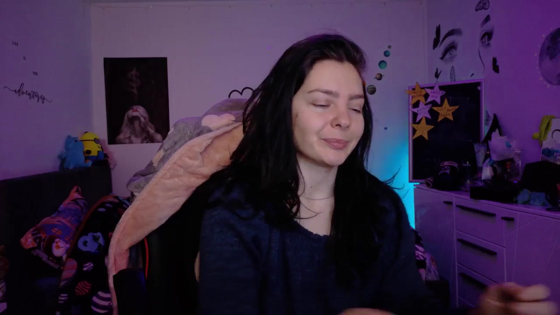 Gallery image thumbnail from YreneA's myfreecams stream on, 12/31/2025, 06:56 image 11 of 20