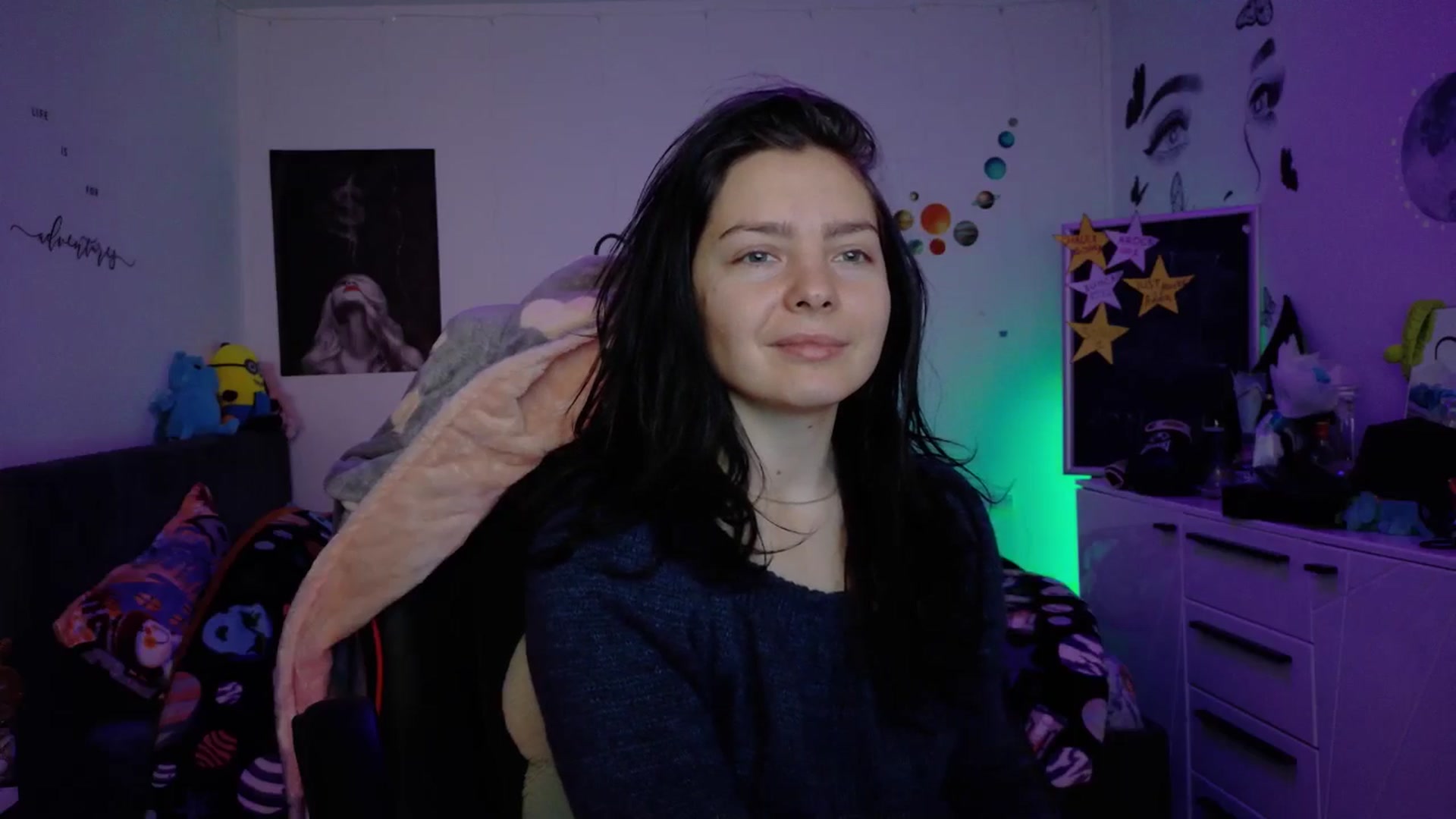 Gallery image thumbnail from YreneA's myfreecams stream on, 12/31/2025, 06:56 image 9 of 20