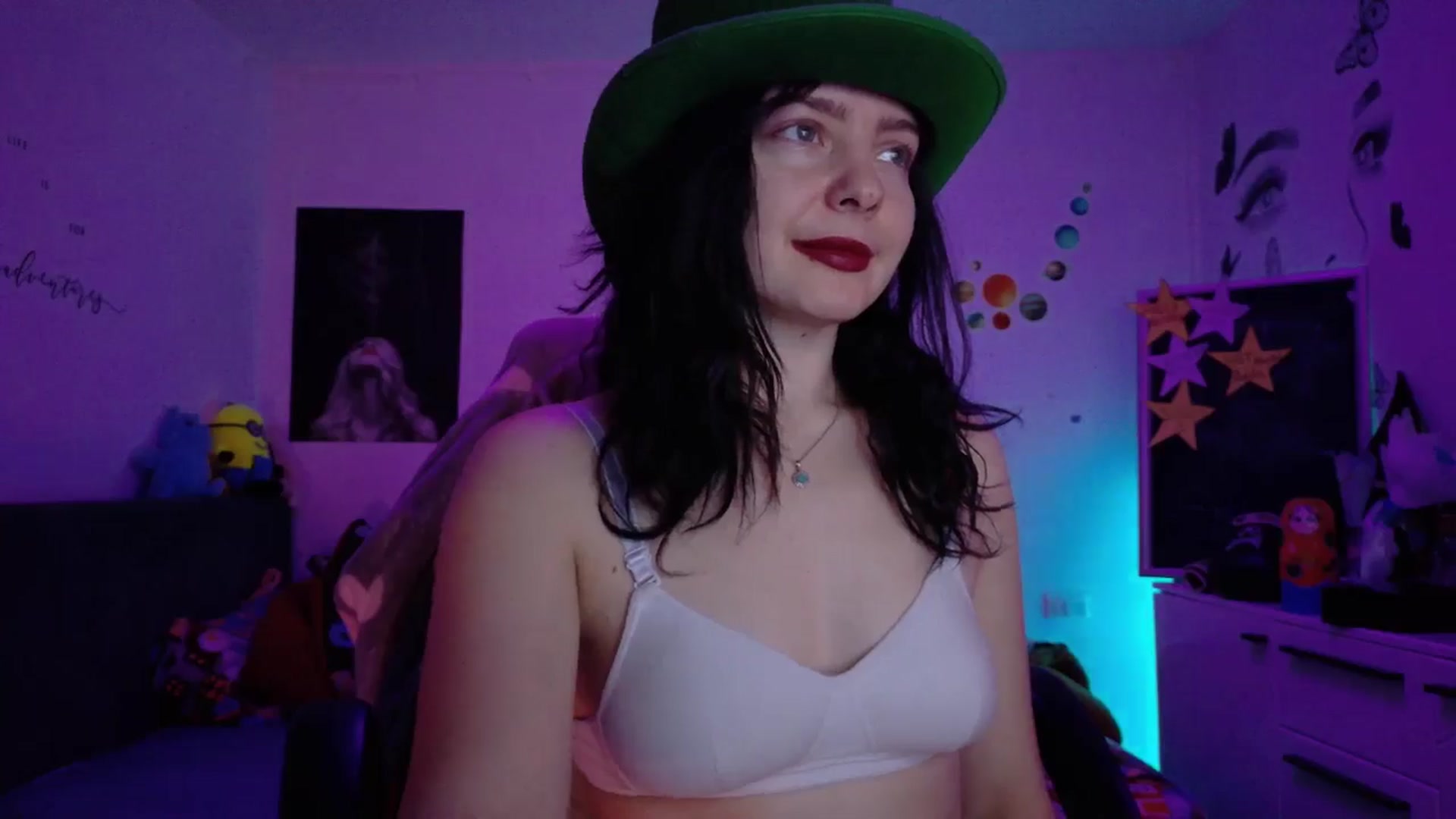 Gallery image thumbnail from YreneA's myfreecams stream on, 01/05/2026, 07:56 image 5 of 20