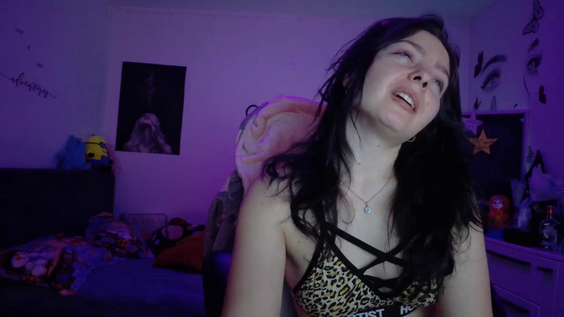 Gallery image thumbnail from YreneA's myfreecams stream on, 01/08/2026, 07:42 image 7 of 20