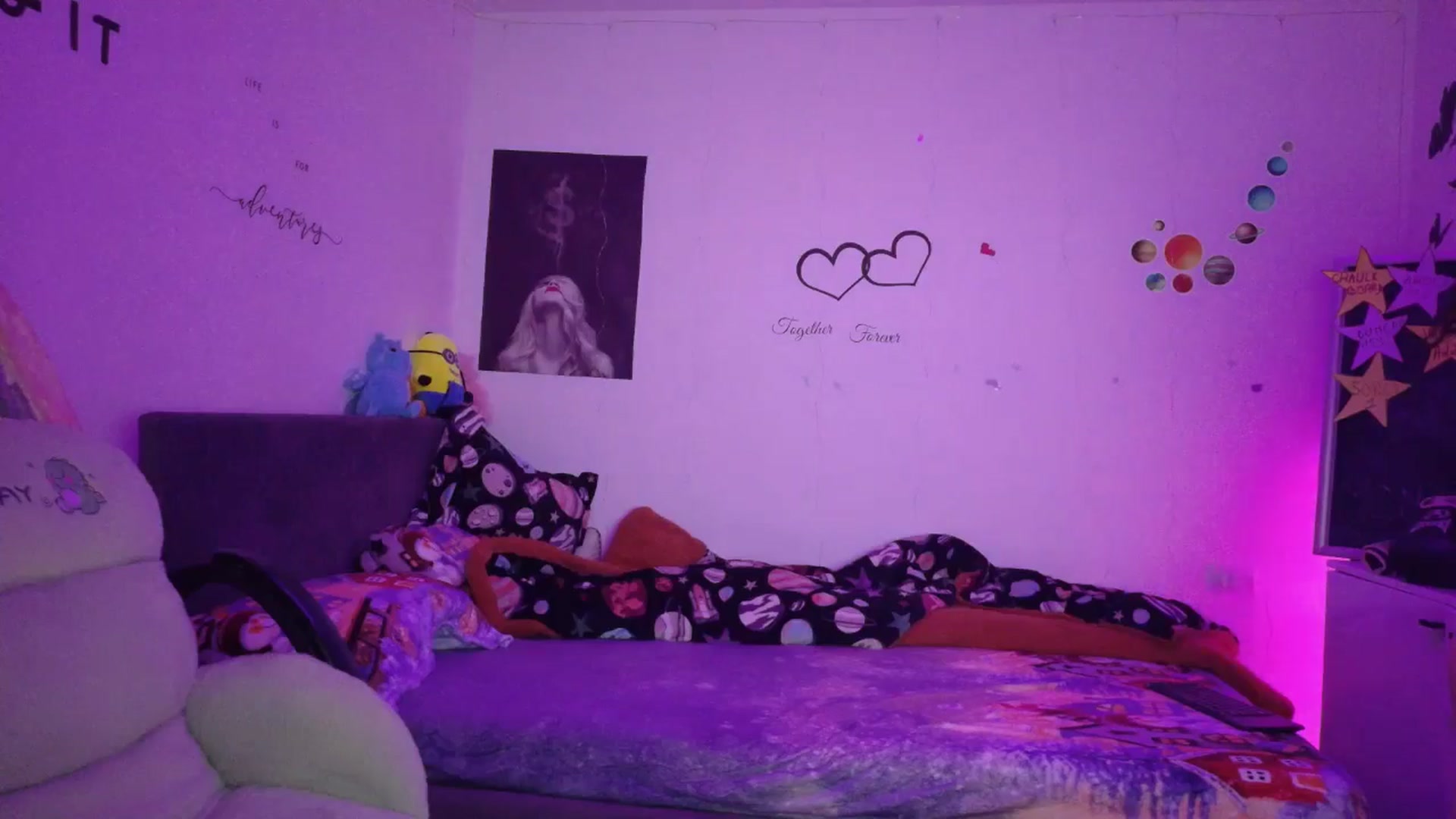 Gallery image thumbnail from YreneA's myfreecams stream on, 01/08/2026, 20:54 image 15 of 20