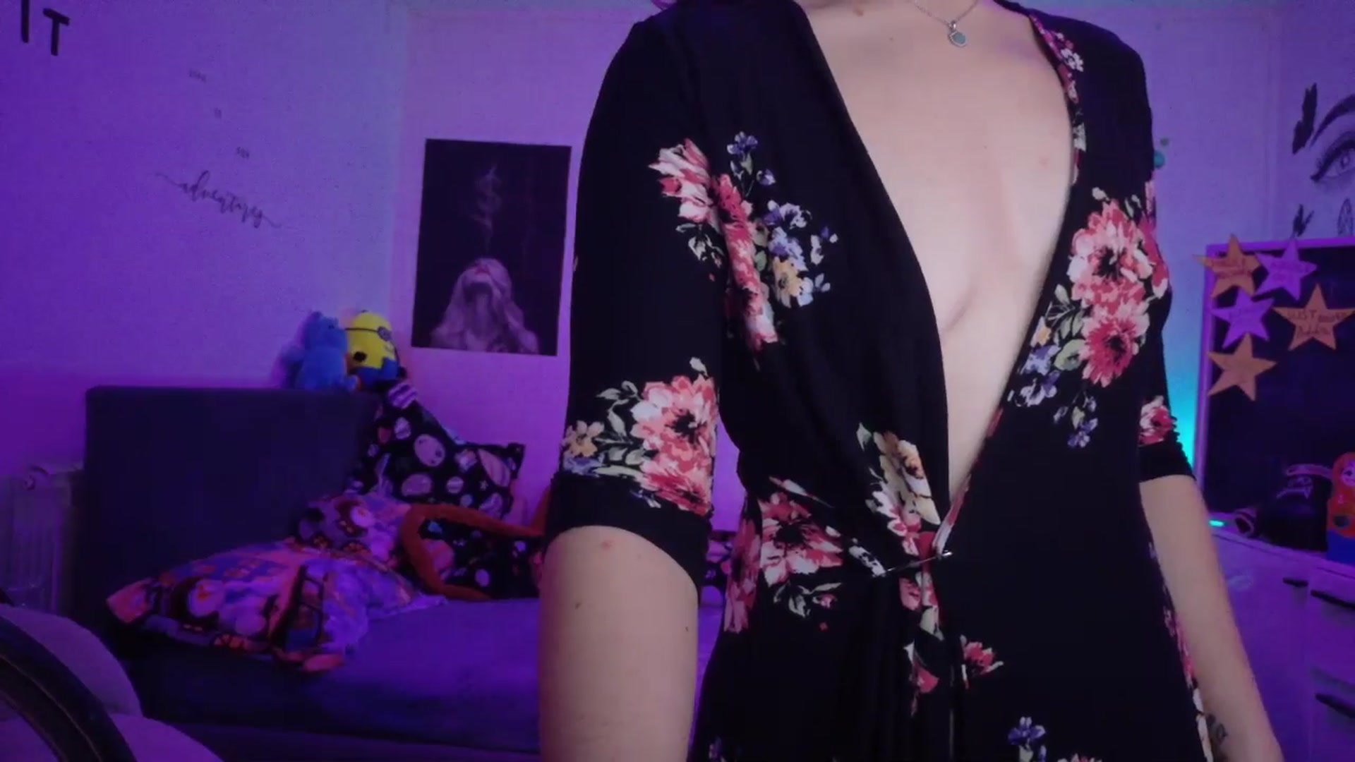 Gallery image thumbnail from YreneA's myfreecams stream on, 01/08/2026, 20:54 image 8 of 20