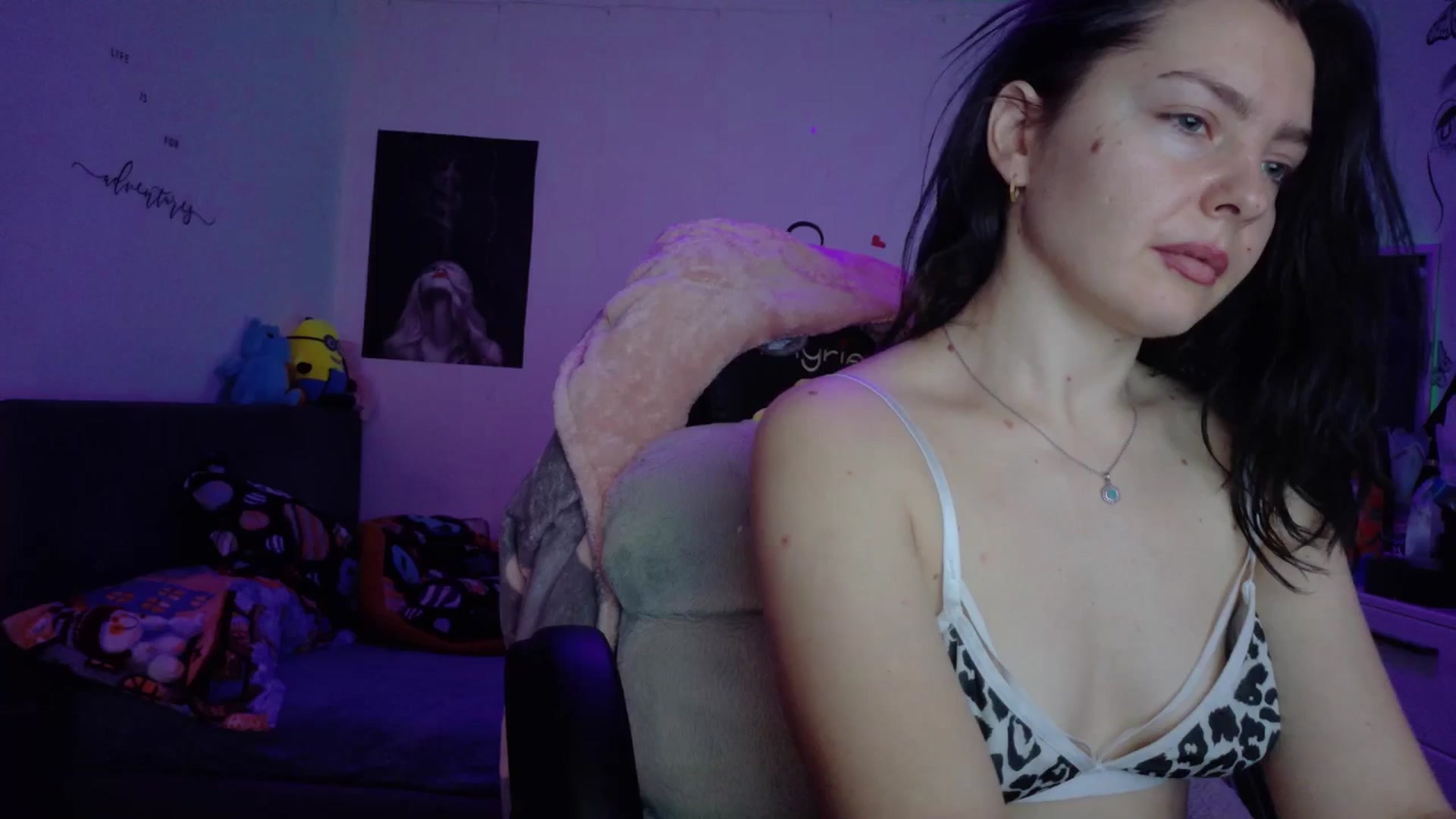 Gallery image thumbnail from YreneA's myfreecams stream on, 01/09/2026, 07:27 image 2 of 20
