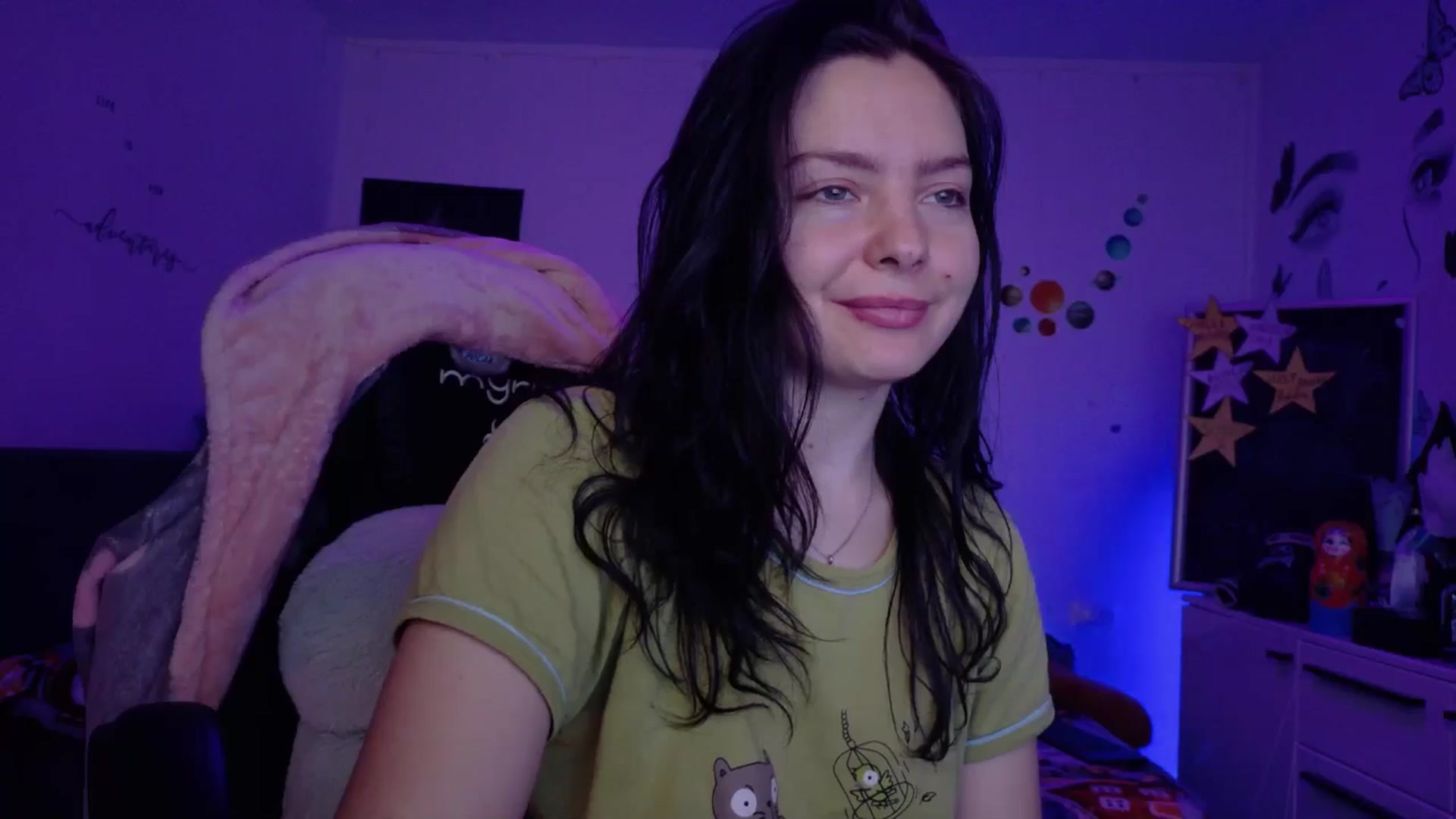 Gallery image thumbnail from YreneA's myfreecams stream on, 01/09/2026, 08:41 image 13 of 20