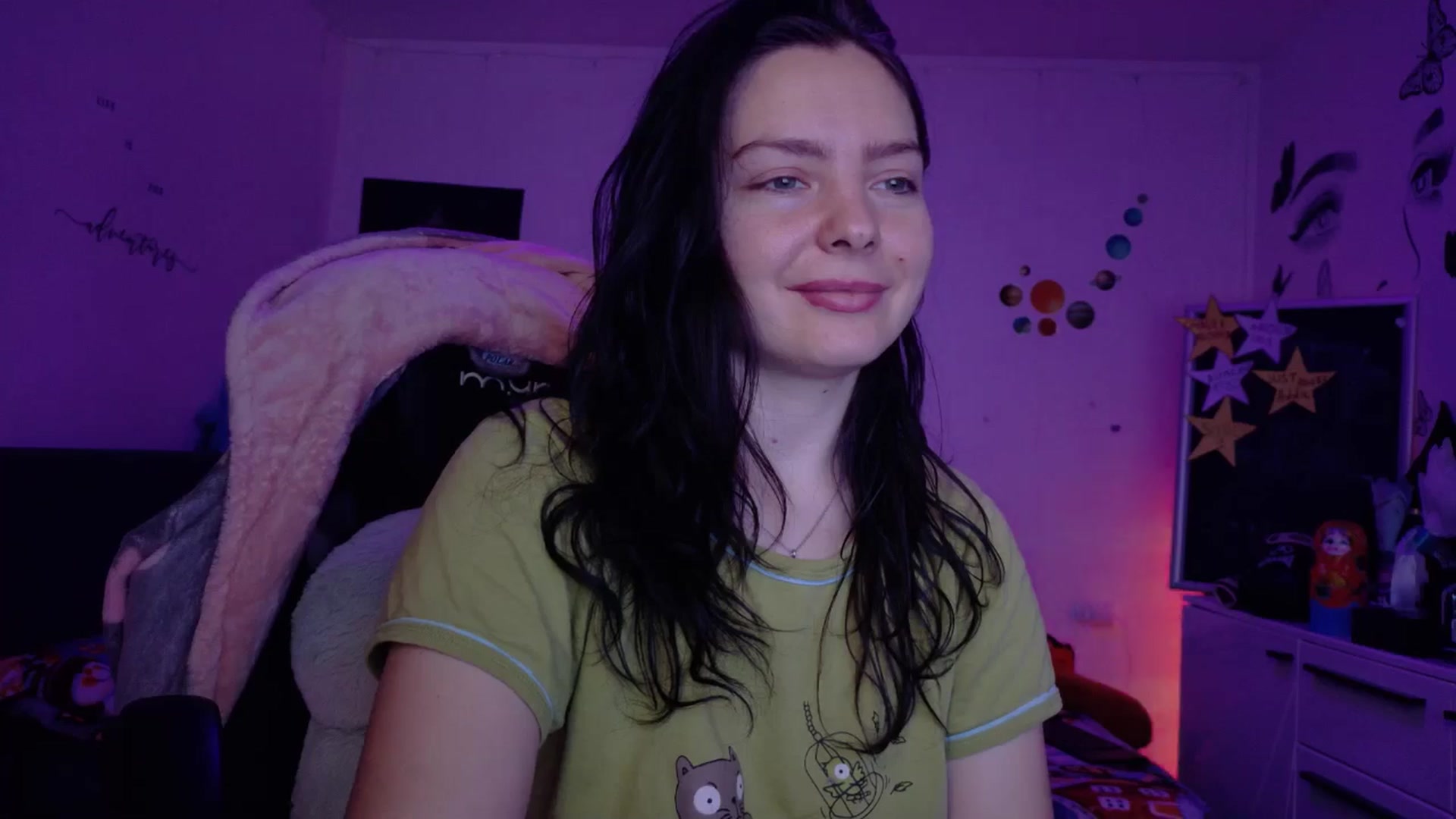 Gallery image thumbnail from YreneA's myfreecams stream on, 01/09/2026, 08:41 image 14 of 20