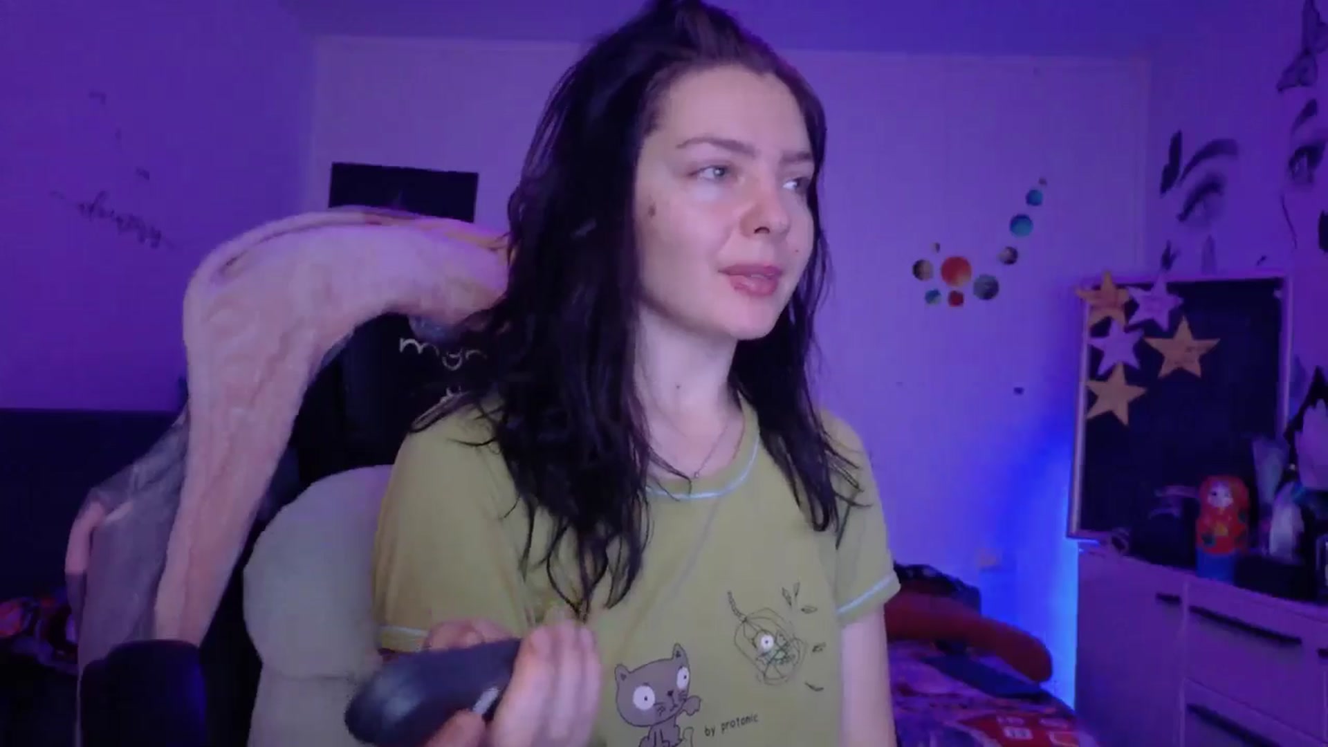 Gallery image thumbnail from YreneA's myfreecams stream on, 01/09/2026, 08:41 image 8 of 20