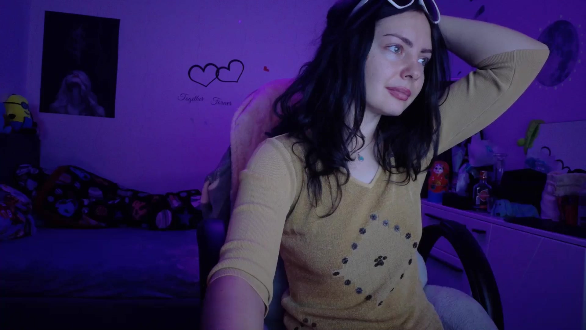 Gallery image thumbnail from YreneA's myfreecams stream on, 01/10/2026, 08:10 image 6 of 20