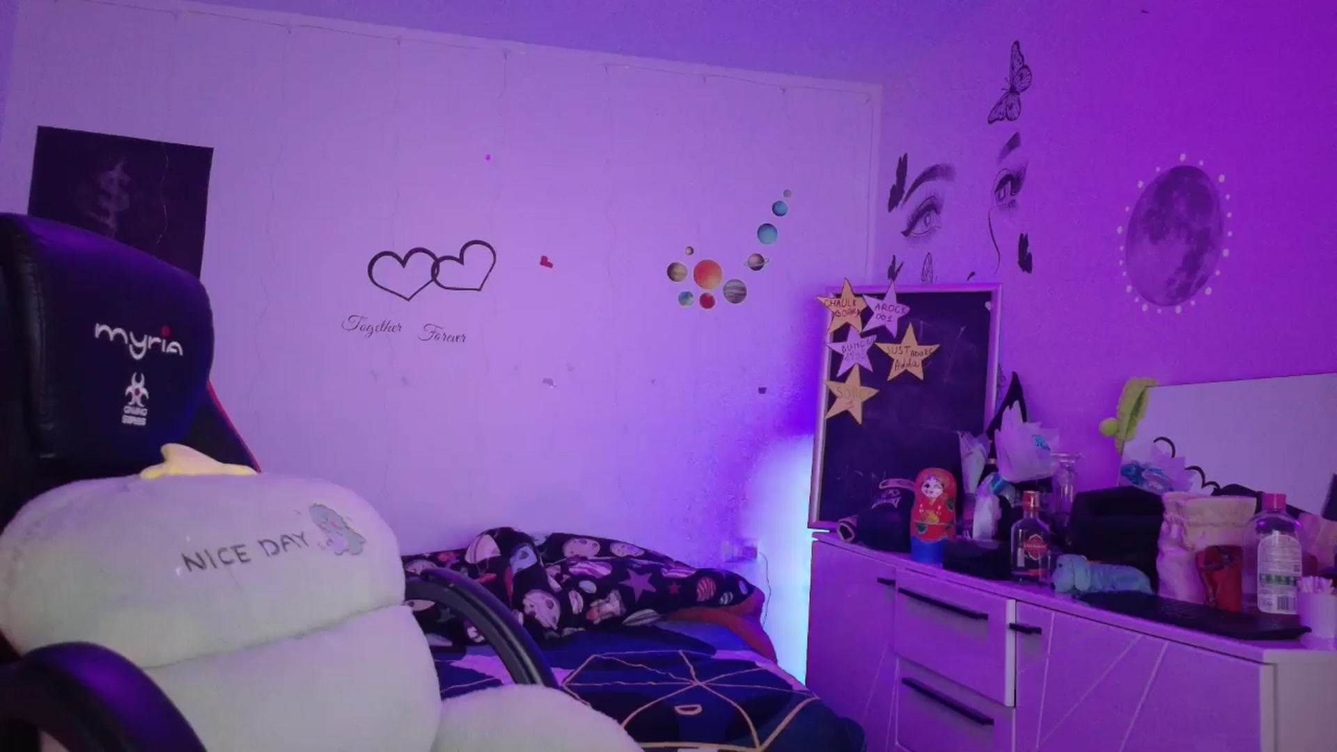 Gallery image thumbnail from YreneA's myfreecams stream on, 01/11/2026, 08:55 image 2 of 20