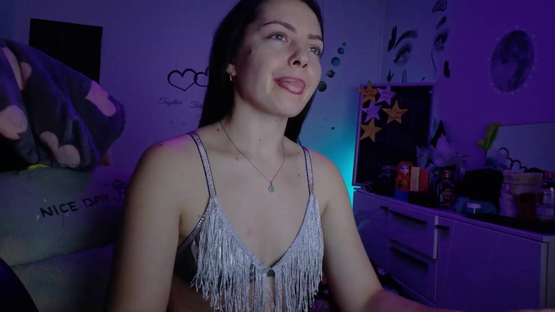 Gallery image thumbnail from YreneA's myfreecams stream on, 01/11/2026, 21:04 image 10 of 20