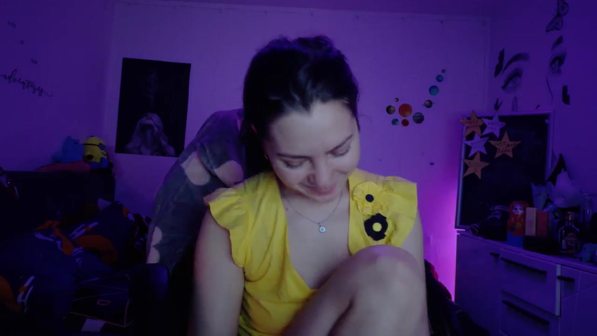 Gallery image thumbnail from YreneA's myfreecams stream on, 01/11/2026, 21:04 image 19 of 20
