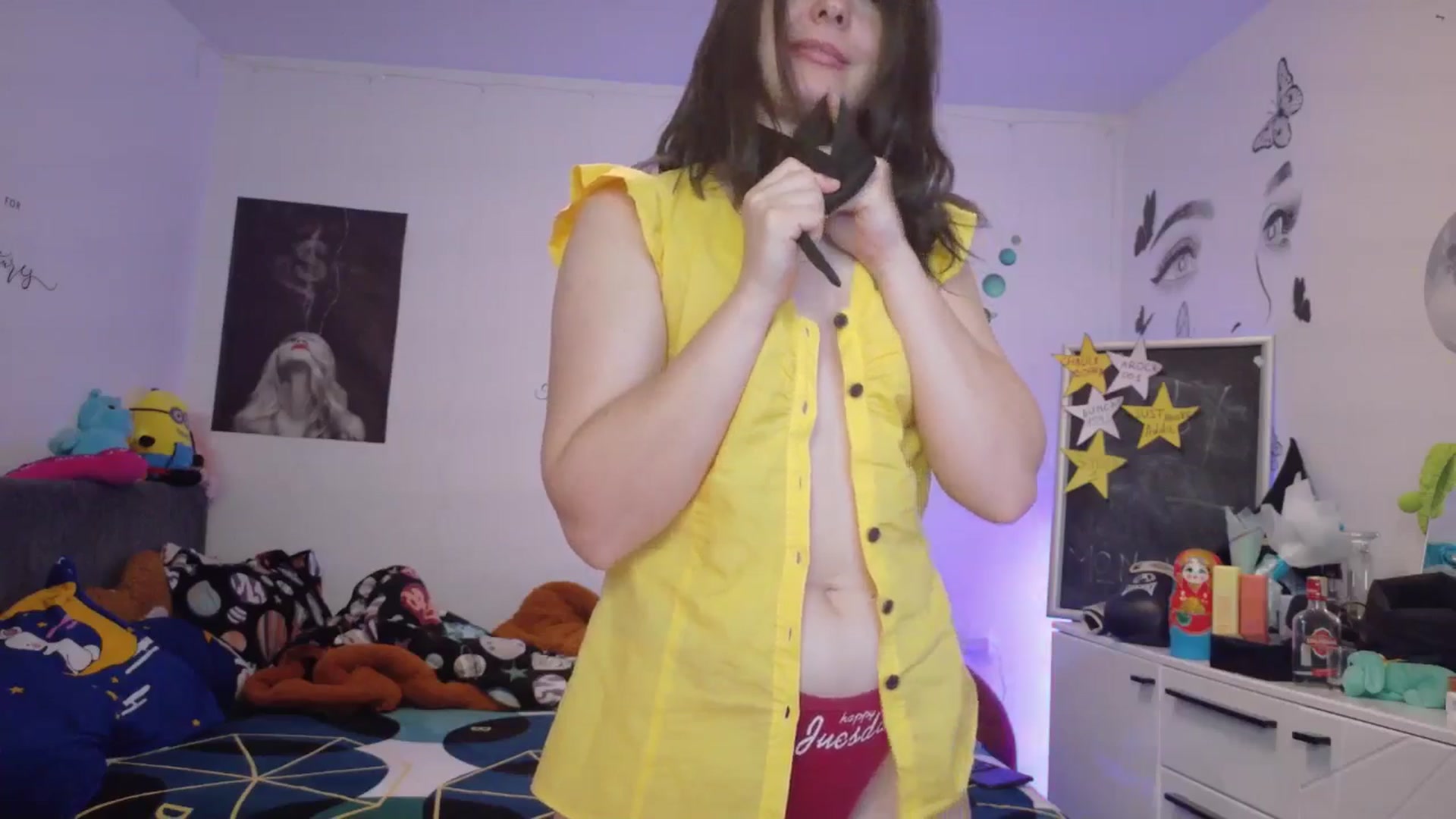 Gallery image thumbnail from YreneA's myfreecams stream on, 01/13/2026, 09:27 image 18 of 20