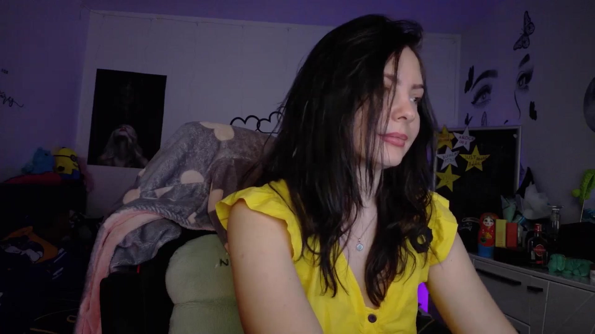 Gallery image thumbnail from YreneA's myfreecams stream on, 01/13/2026, 09:27 image 13 of 20