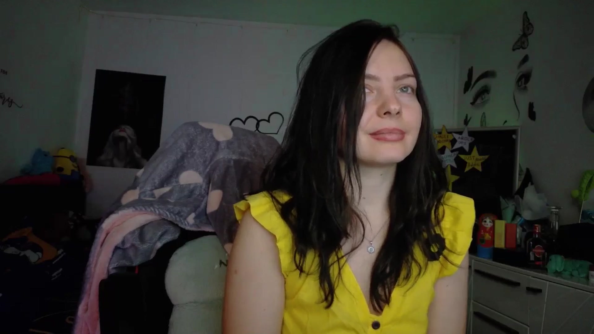 Gallery image thumbnail from YreneA's myfreecams stream on, 01/13/2026, 09:27 image 15 of 20