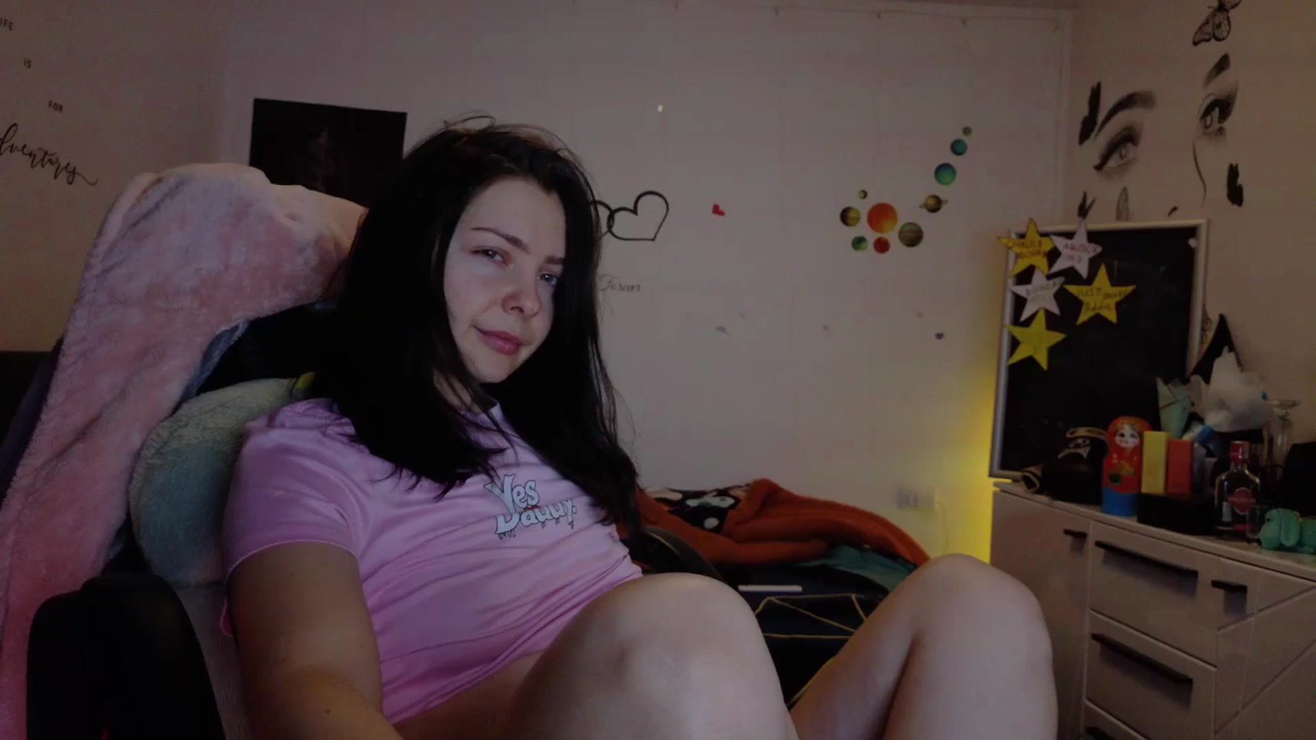 Gallery image thumbnail from YreneA's myfreecams stream on, 01/13/2026, 20:00 image 17 of 20
