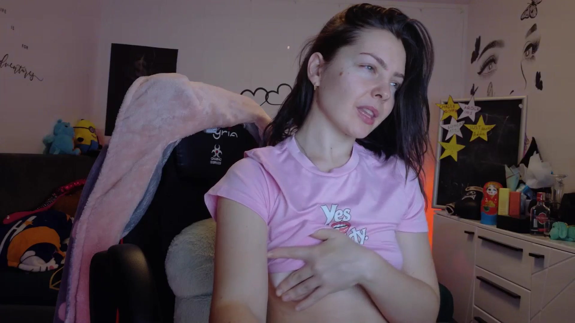 Gallery image thumbnail from YreneA's myfreecams stream on, 01/13/2026, 20:00 image 8 of 20