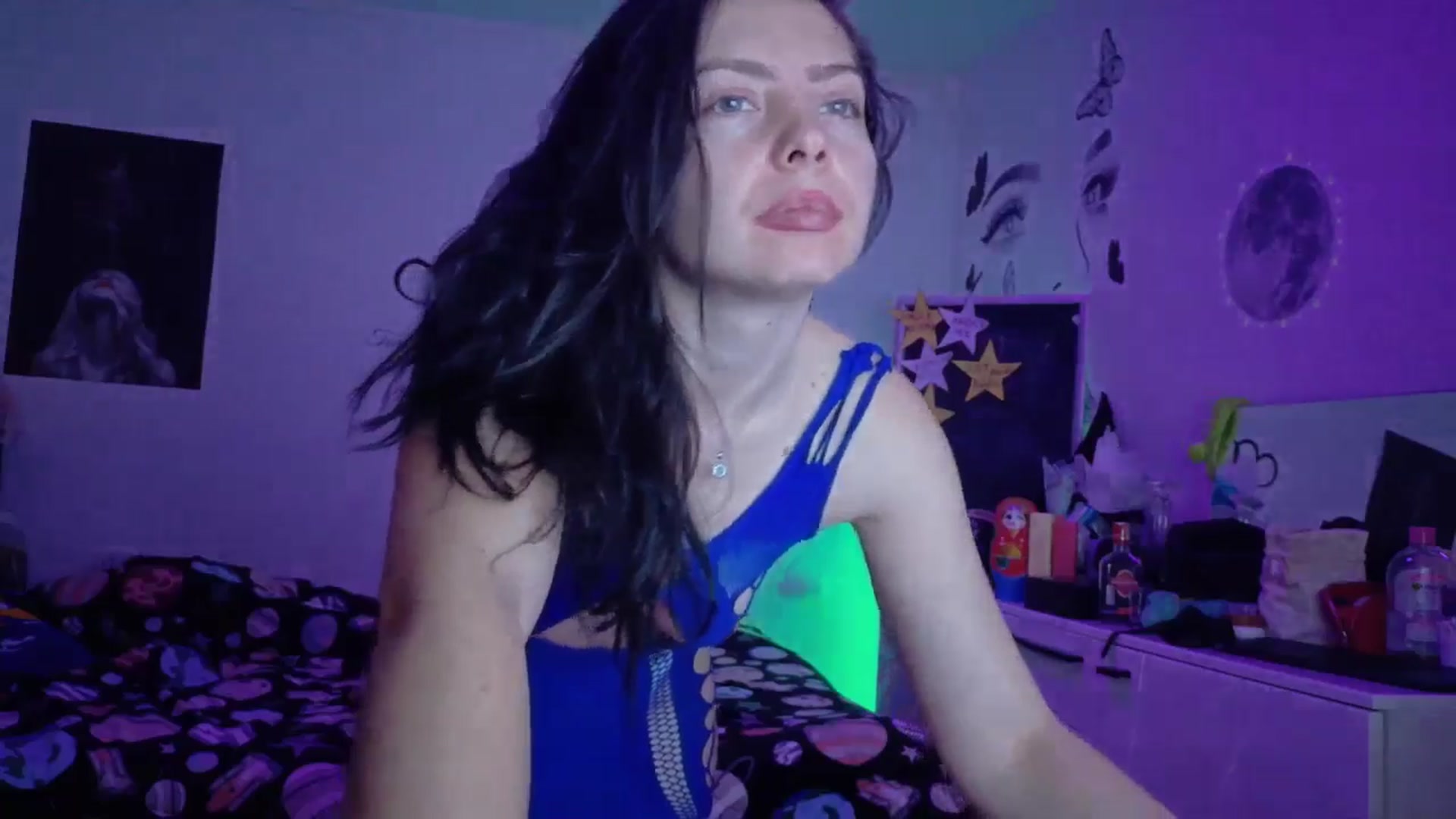 Gallery image thumbnail from YreneA's myfreecams stream on, 01/14/2026, 06:36 image 9 of 20