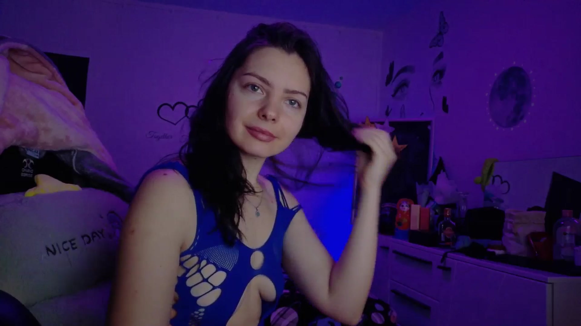 Gallery image thumbnail from YreneA's myfreecams stream on, 01/14/2026, 07:49 image 4 of 20