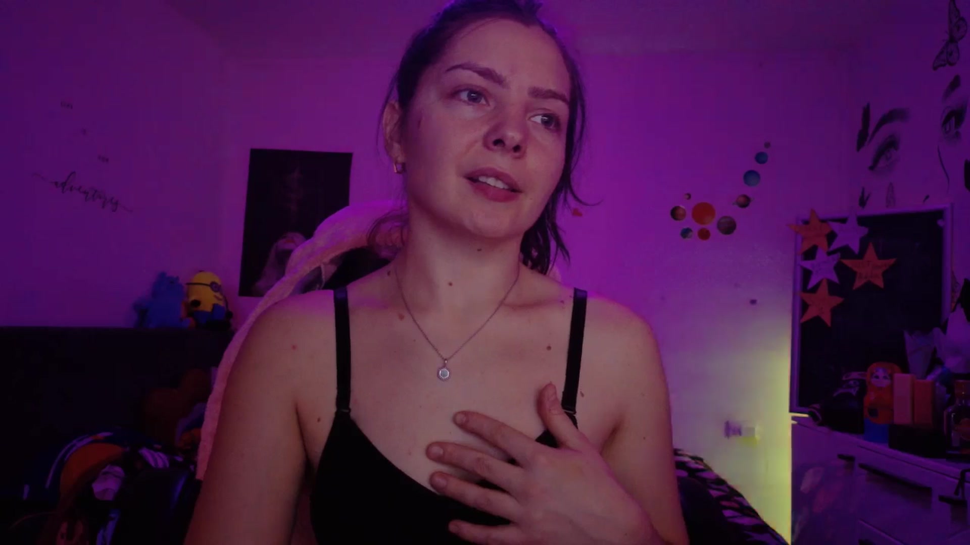 Gallery image thumbnail from YreneA's myfreecams stream on, 01/15/2026, 16:09 image 18 of 20