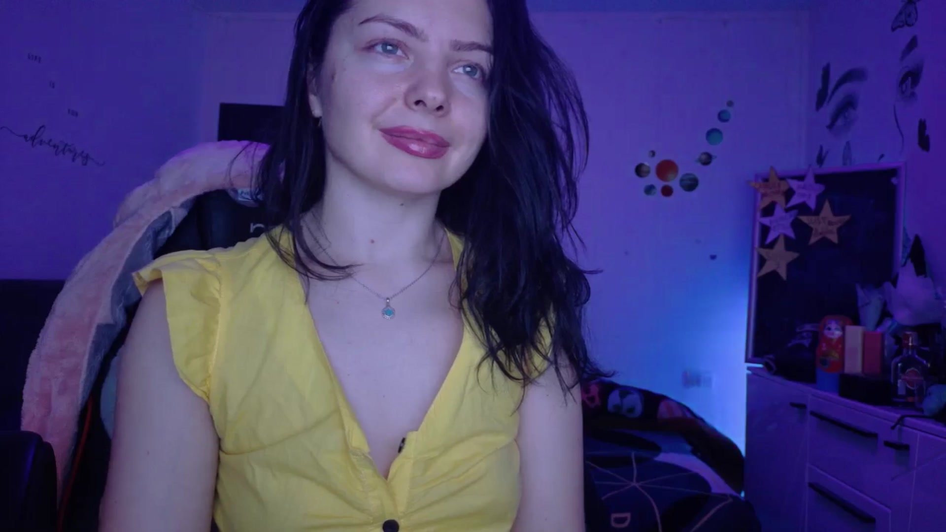 Gallery image thumbnail from YreneA's myfreecams stream on, 01/15/2026, 19:43 image 10 of 20