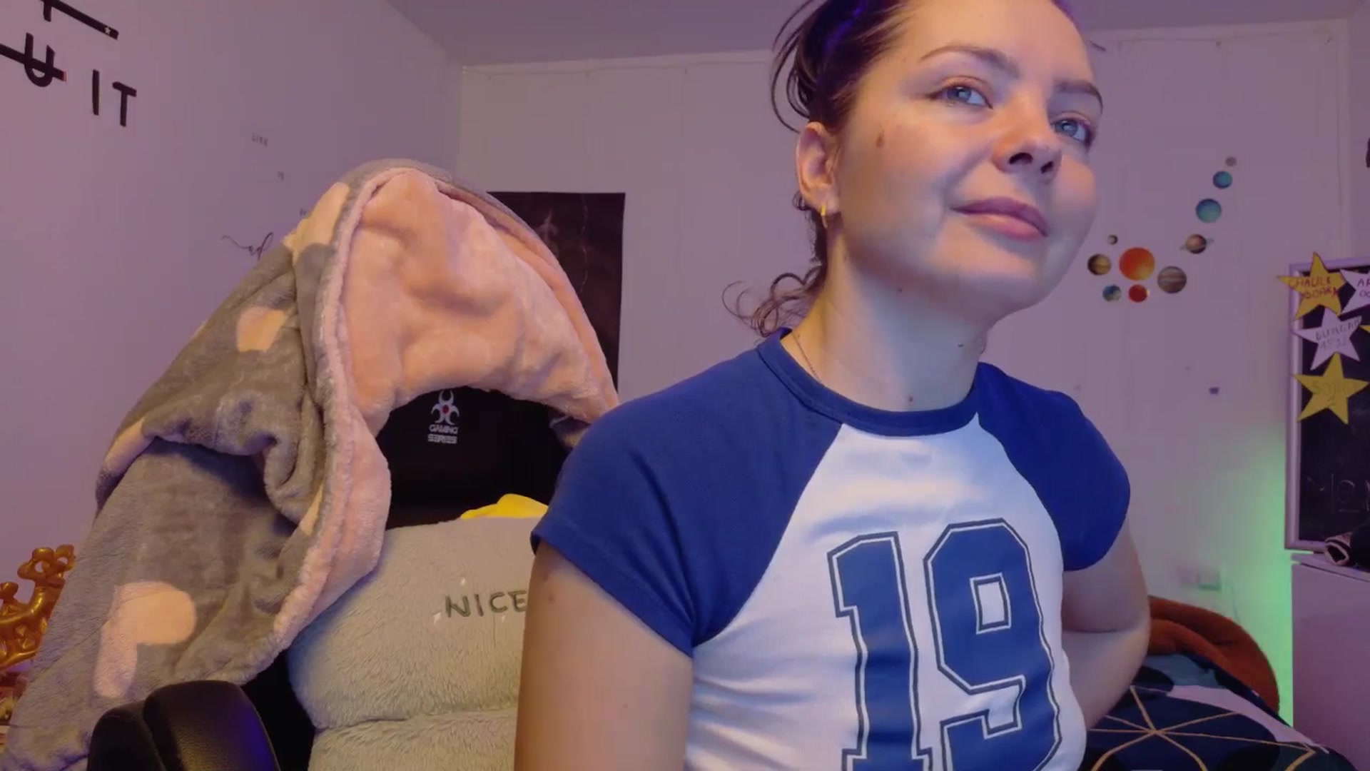 Gallery image thumbnail from YreneA's myfreecams stream on, 01/16/2026, 07:02 image 3 of 20