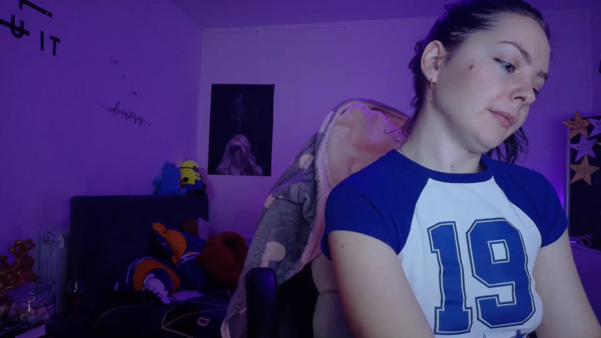 Gallery image thumbnail from YreneA's myfreecams stream on, 01/16/2026, 07:02 image 8 of 20