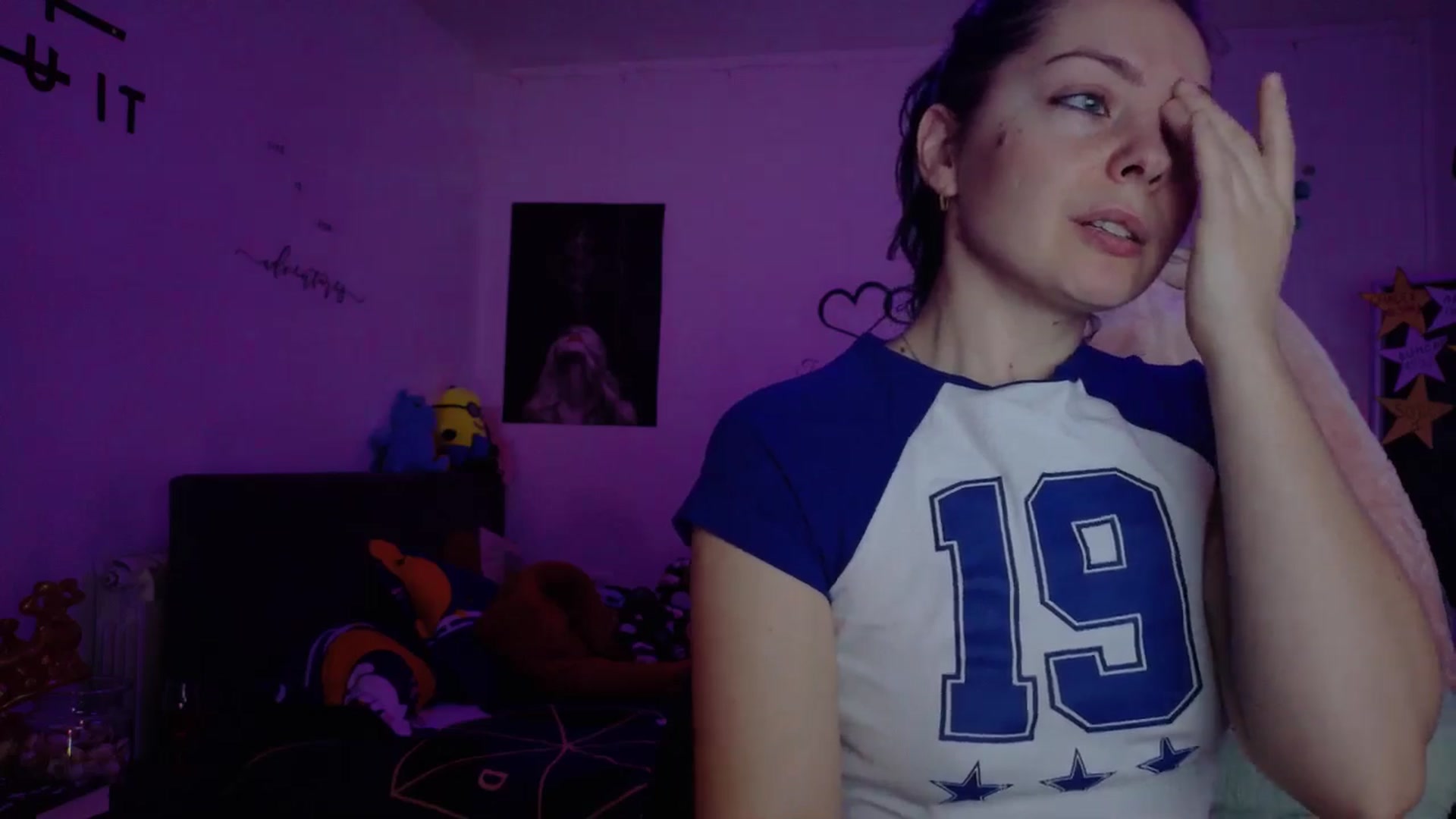 Gallery image thumbnail from YreneA's myfreecams stream on, 01/16/2026, 07:02 image 18 of 20