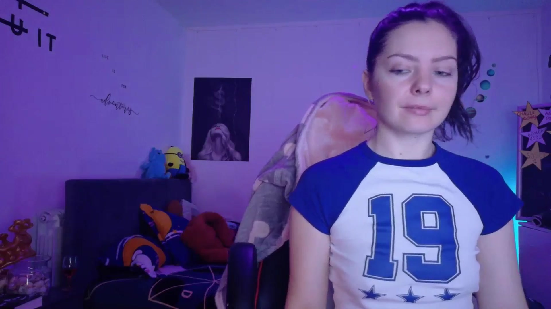 Gallery image thumbnail from YreneA's myfreecams stream on, 01/16/2026, 07:02 image 7 of 20