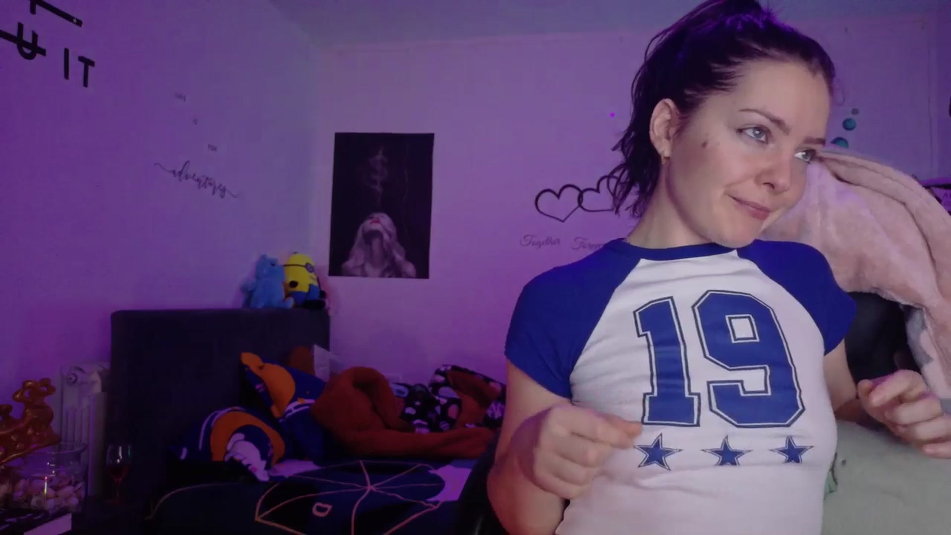 Gallery image thumbnail from YreneA's myfreecams stream on, 01/16/2026, 07:02 image 19 of 20