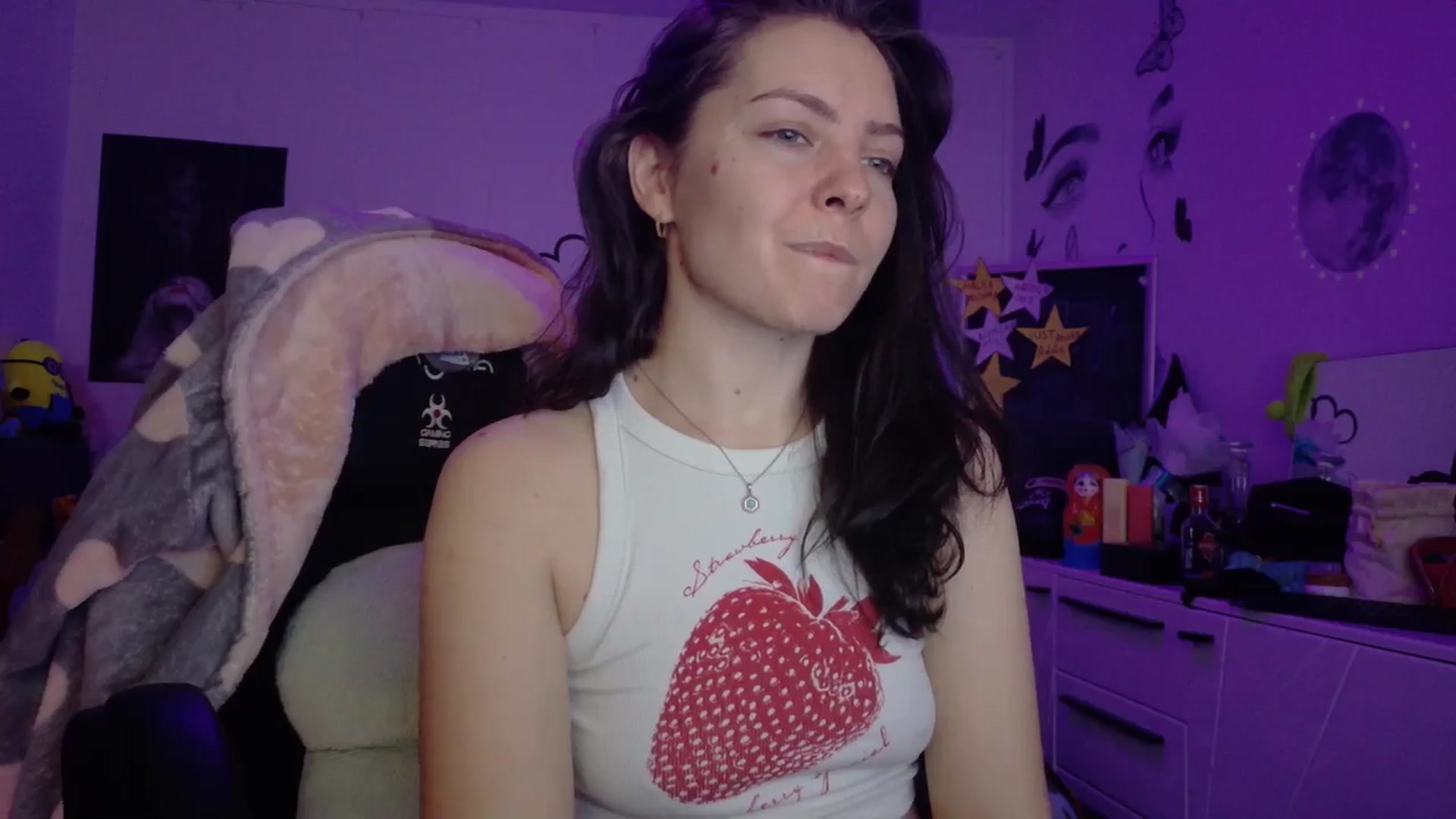 Gallery image thumbnail from YreneA's myfreecams stream on, 01/17/2026, 08:10 image 11 of 20