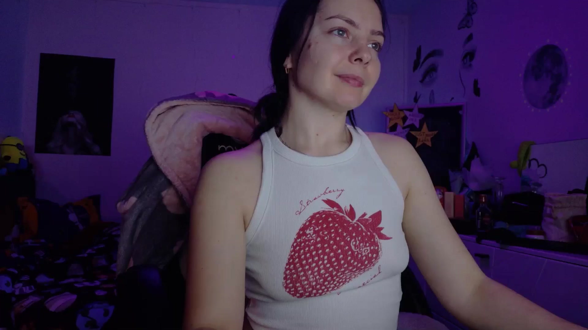 Gallery image thumbnail from YreneA's myfreecams stream on, 01/17/2026, 19:58 image 1 of 20