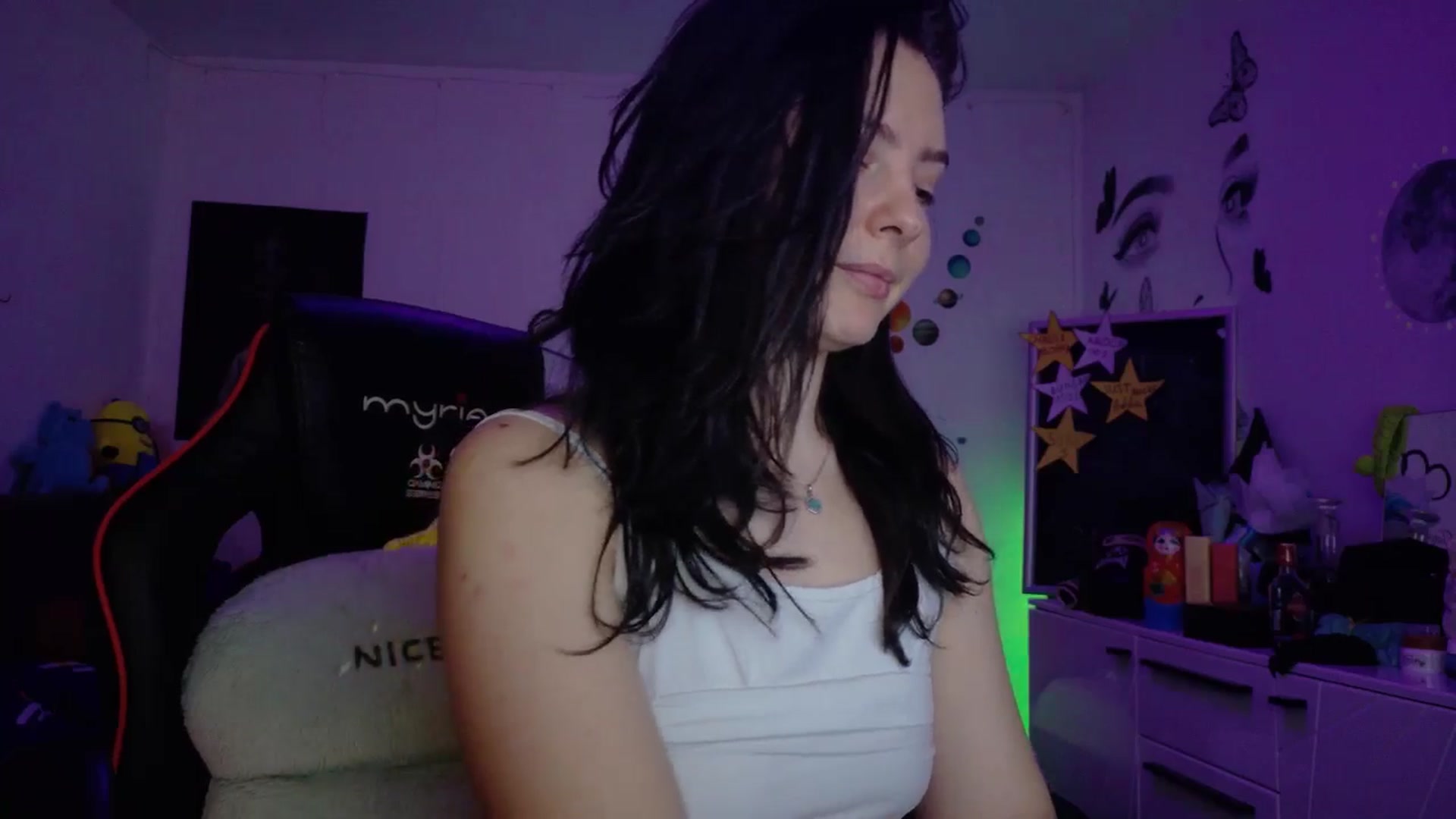Gallery image thumbnail from YreneA's myfreecams stream on, 01/18/2026, 10:30 image 6 of 20
