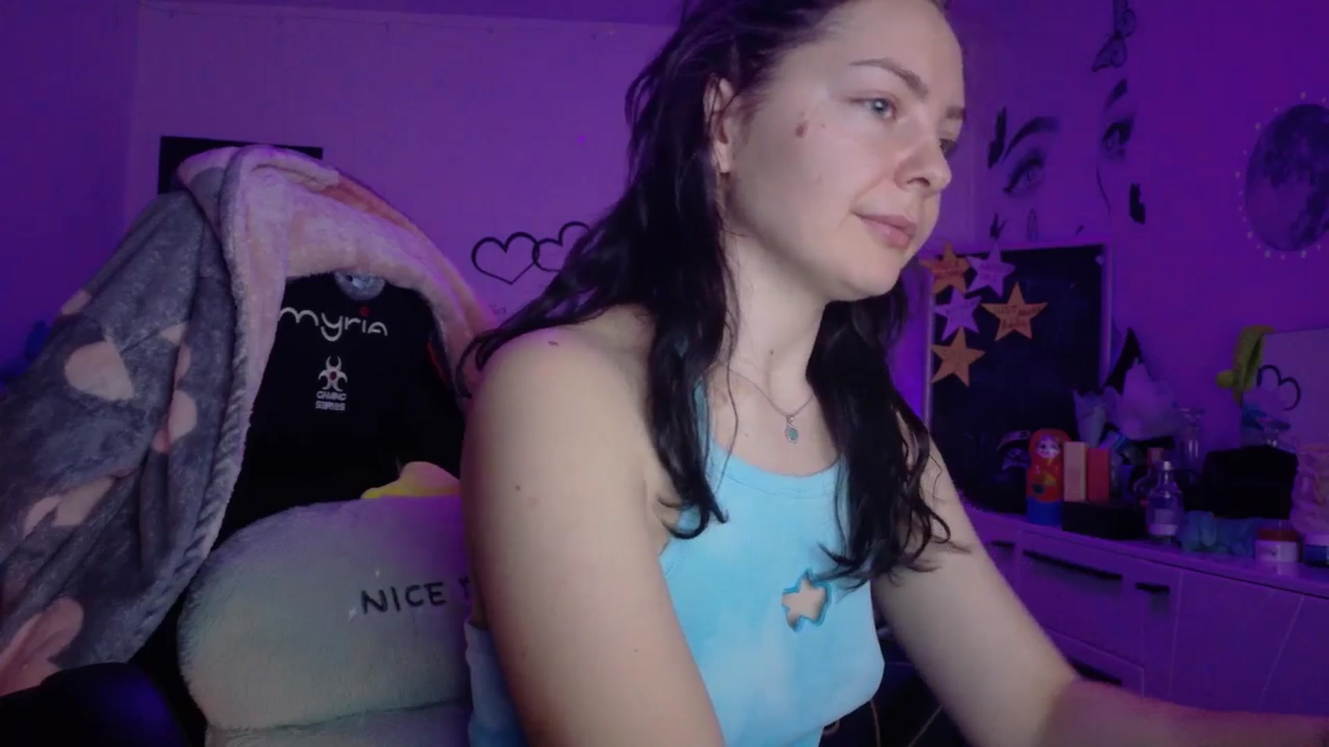 Gallery image thumbnail from YreneA's myfreecams stream on, 01/22/2026, 07:06 image 7 of 20