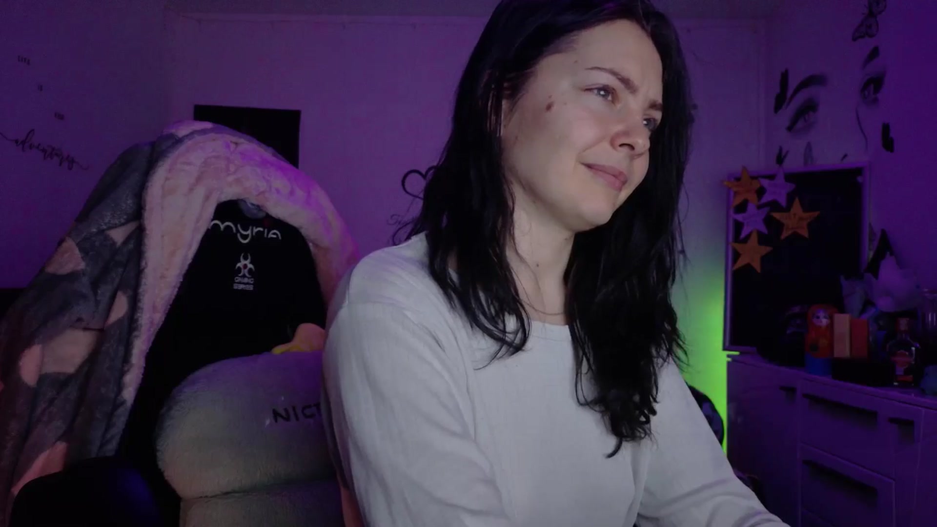 Gallery image thumbnail from YreneA's myfreecams stream on, 01/23/2026, 08:37 image 2 of 20
