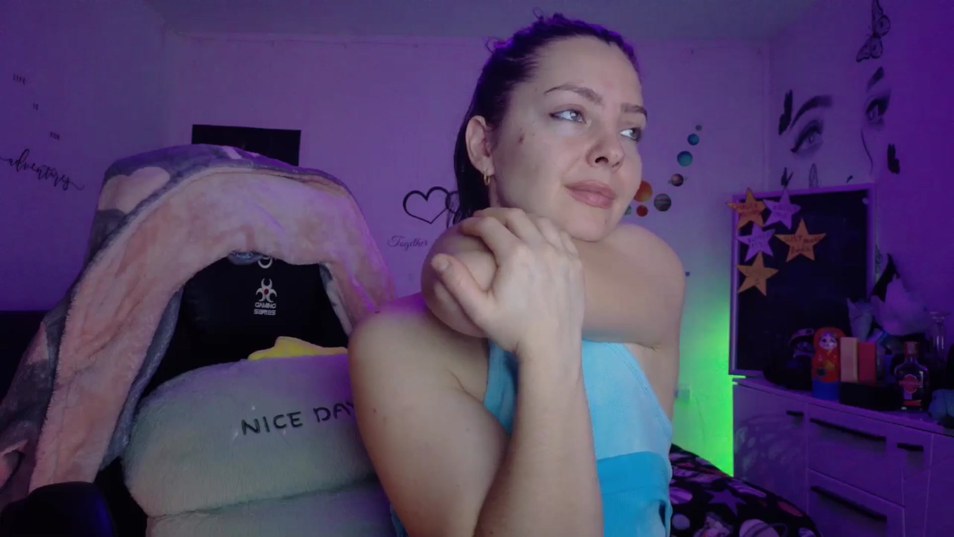 Gallery image thumbnail from YreneA's myfreecams stream on, 01/24/2026, 08:15 image 13 of 20
