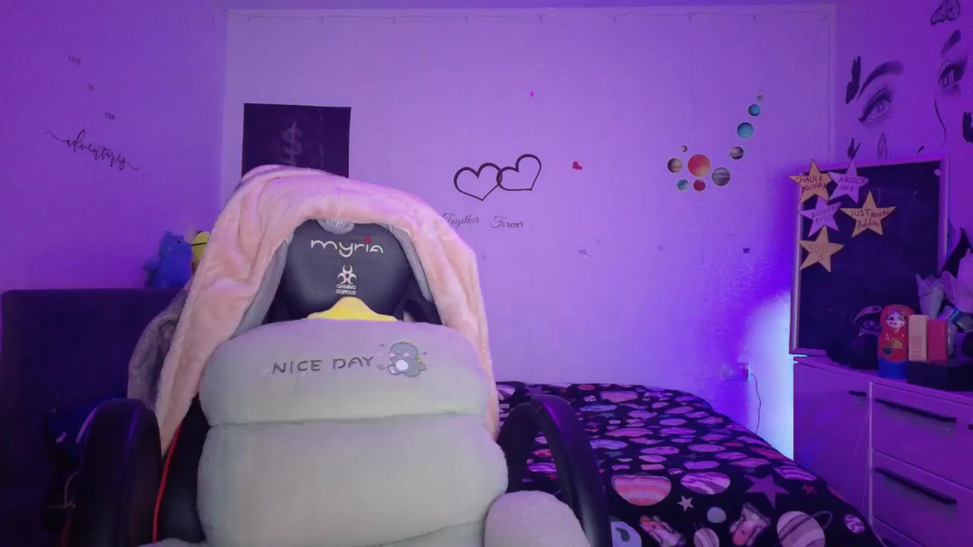 Gallery image thumbnail from YreneA's myfreecams stream on, 01/26/2026, 08:19 image 11 of 20