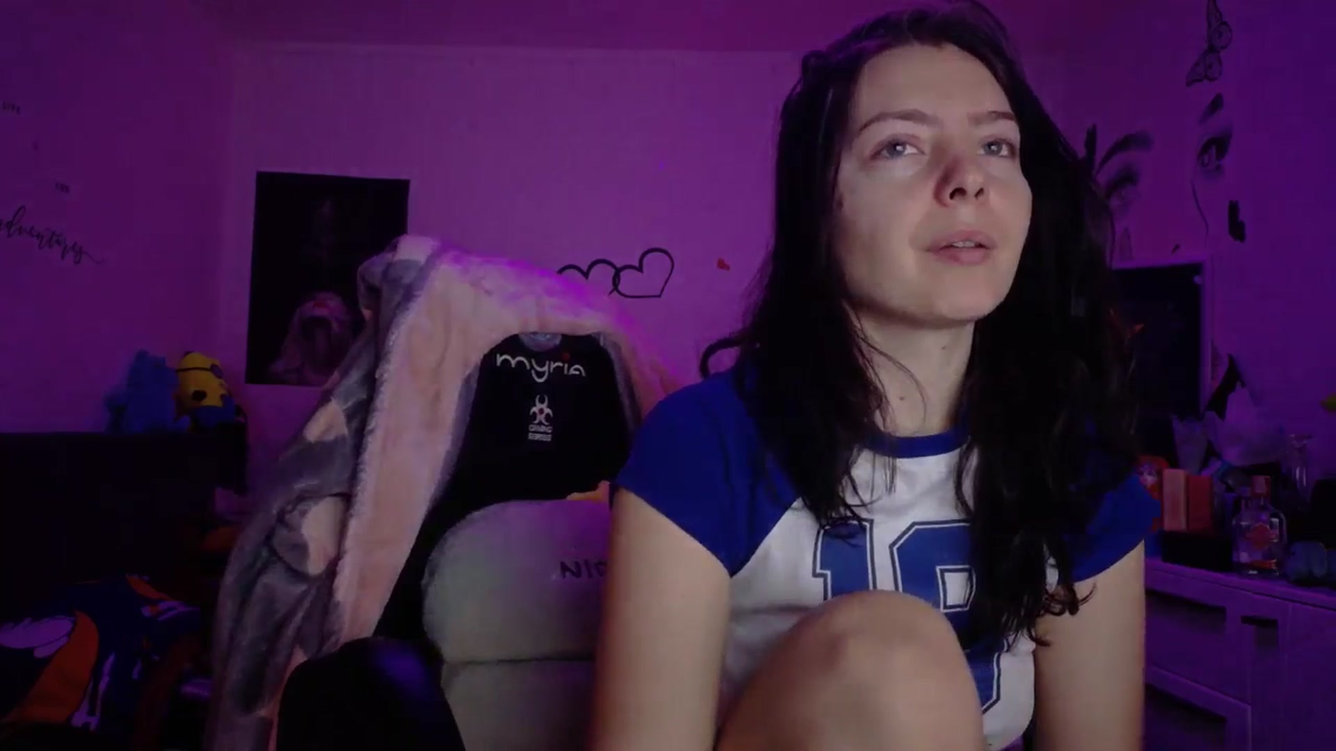 Gallery image thumbnail from YreneA's myfreecams stream on, 01/27/2026, 05:44 image 12 of 20