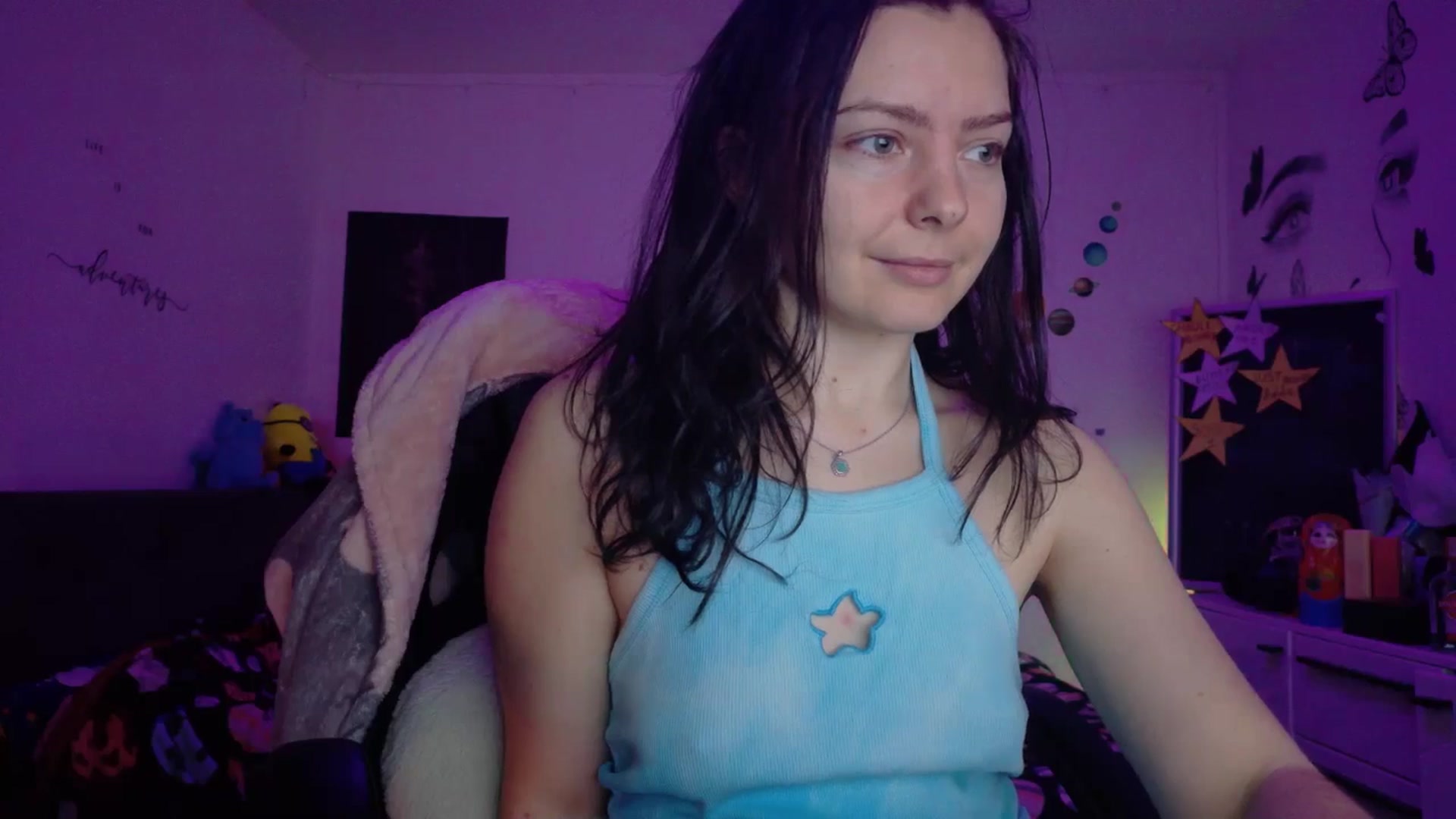 Gallery image thumbnail from YreneA's myfreecams stream on, 01/28/2026, 07:58 image 7 of 20