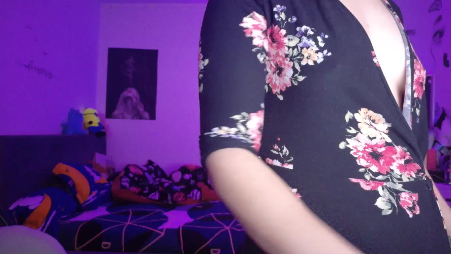 Gallery image thumbnail from YreneA's myfreecams stream on, 01/30/2026, 08:17 image 15 of 20