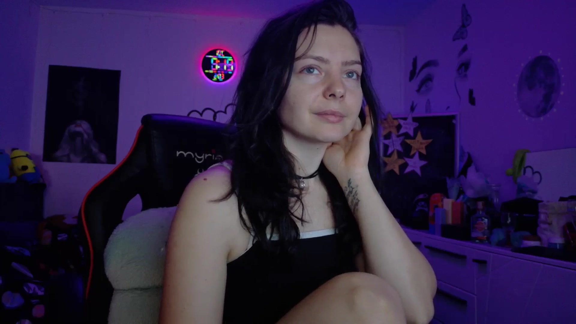 Gallery image thumbnail from YreneA's myfreecams stream on, 02/03/2026, 07:47 image 7 of 20