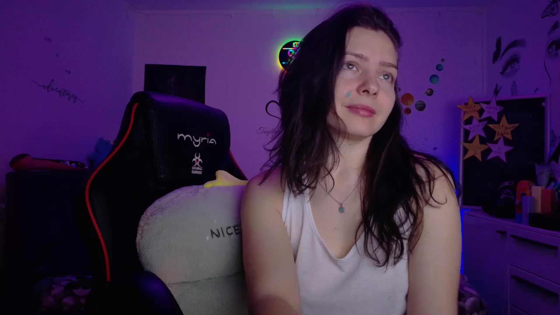 Gallery image thumbnail from YreneA's myfreecams stream on, 02/05/2026, 08:45 image 9 of 20