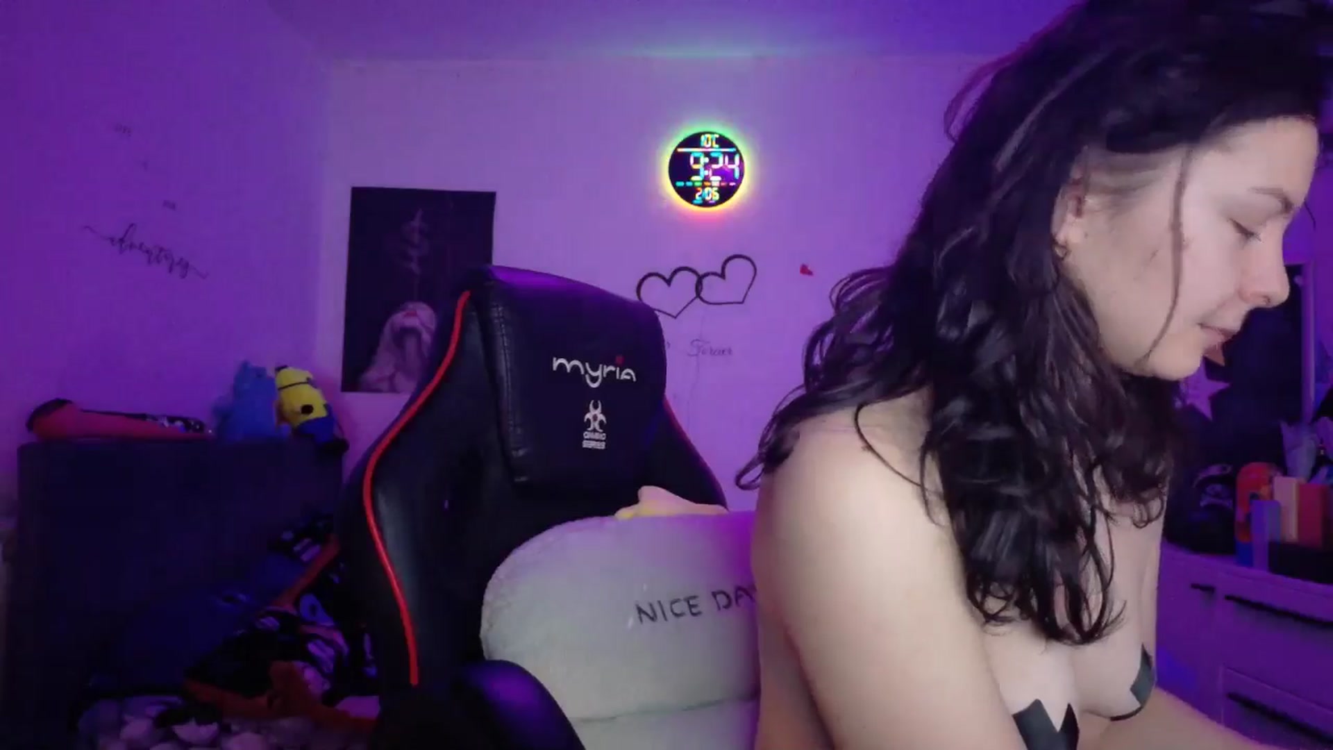 Gallery image thumbnail from YreneA's myfreecams stream on, 02/06/2026, 07:53 image 16 of 20