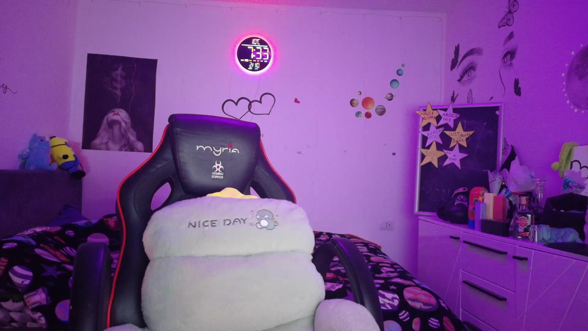 Gallery image thumbnail from YreneA's myfreecams stream on, 02/10/2026, 06:45 image 8 of 20
