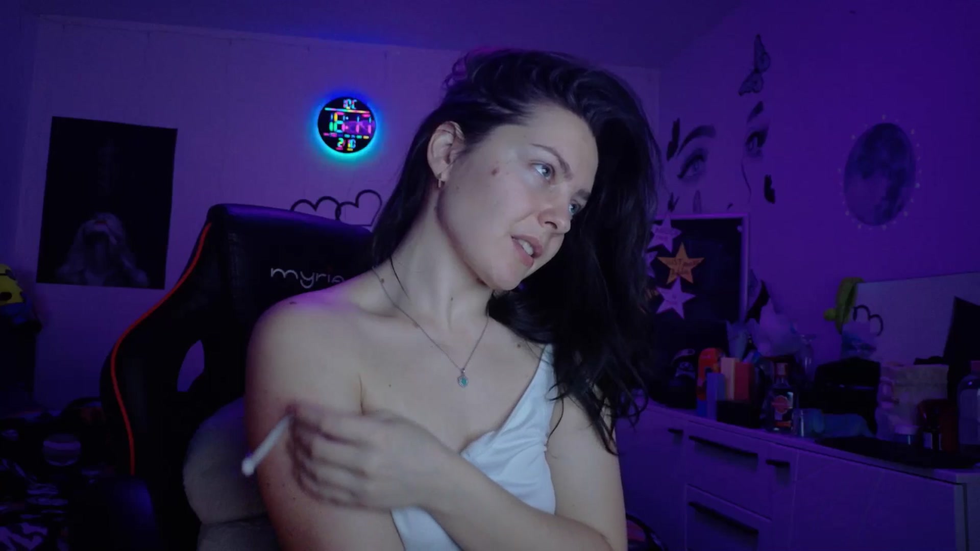 Gallery image thumbnail from YreneA's myfreecams stream on, 02/10/2026, 18:58 image 2 of 20